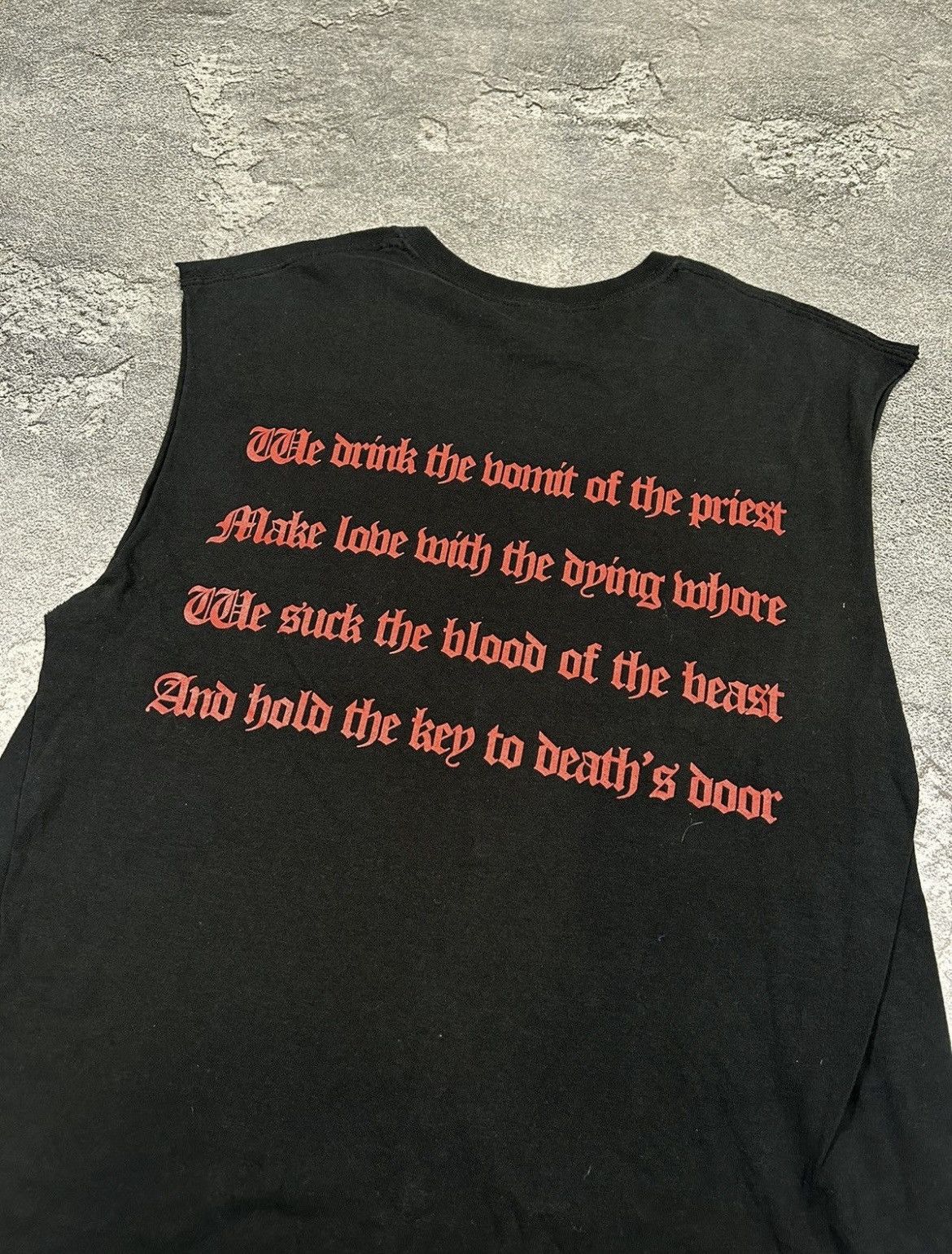 Band Tees × Vintage Vintage 1996 Venom Black Metal Graphic Print Tee T-shirt Size US L / EU 52-54 / 3 - 4 Thumbnail
