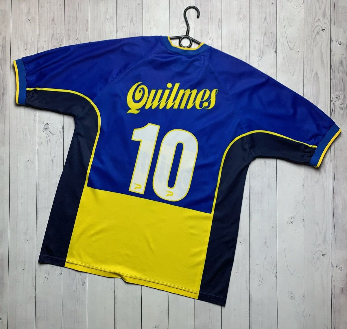 Vintage Vintage Boca Juniors soccer tee rare 10 shirt Size XL Size US XL / EU 56 / 4 - 5 Thumbnail