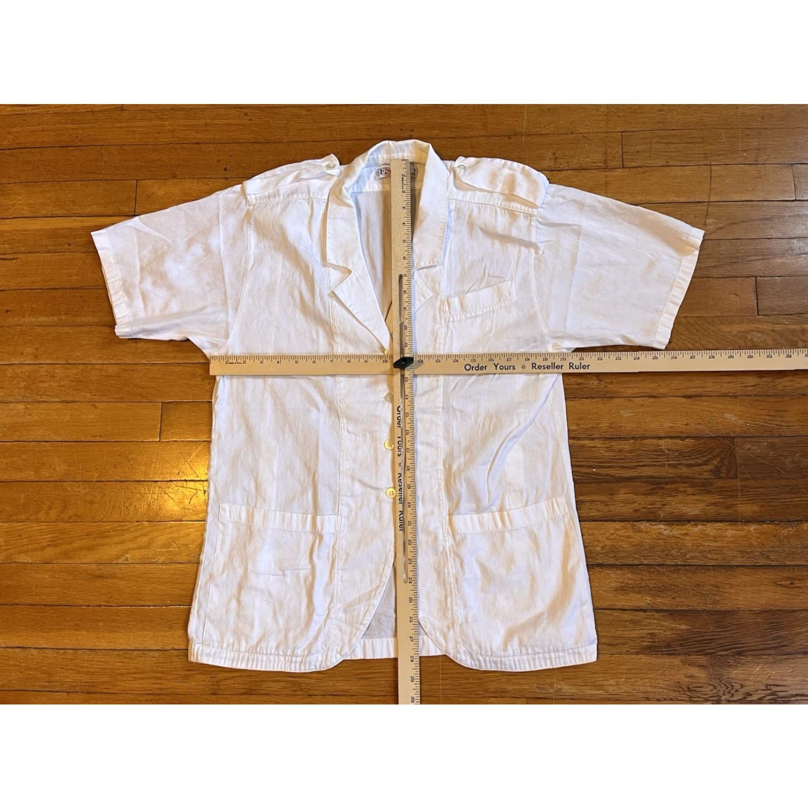 Escada VINTAGE ESCADA Blazer Shirt Women’s 42 White Floral Jacquard Short Sleeve Blazer, 90s, Designer, Flower, Retro Size 28" / US 6 / IT 42 - 7 Thumbnail