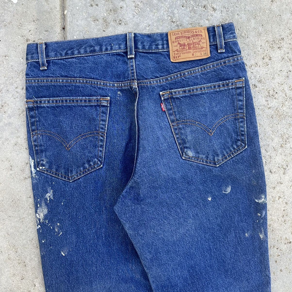 Levi's VTG 90’s Levis 517 Paint Splattered Dark Wash Denim Jeans Size US 34 / EU 50 - 4 Thumbnail