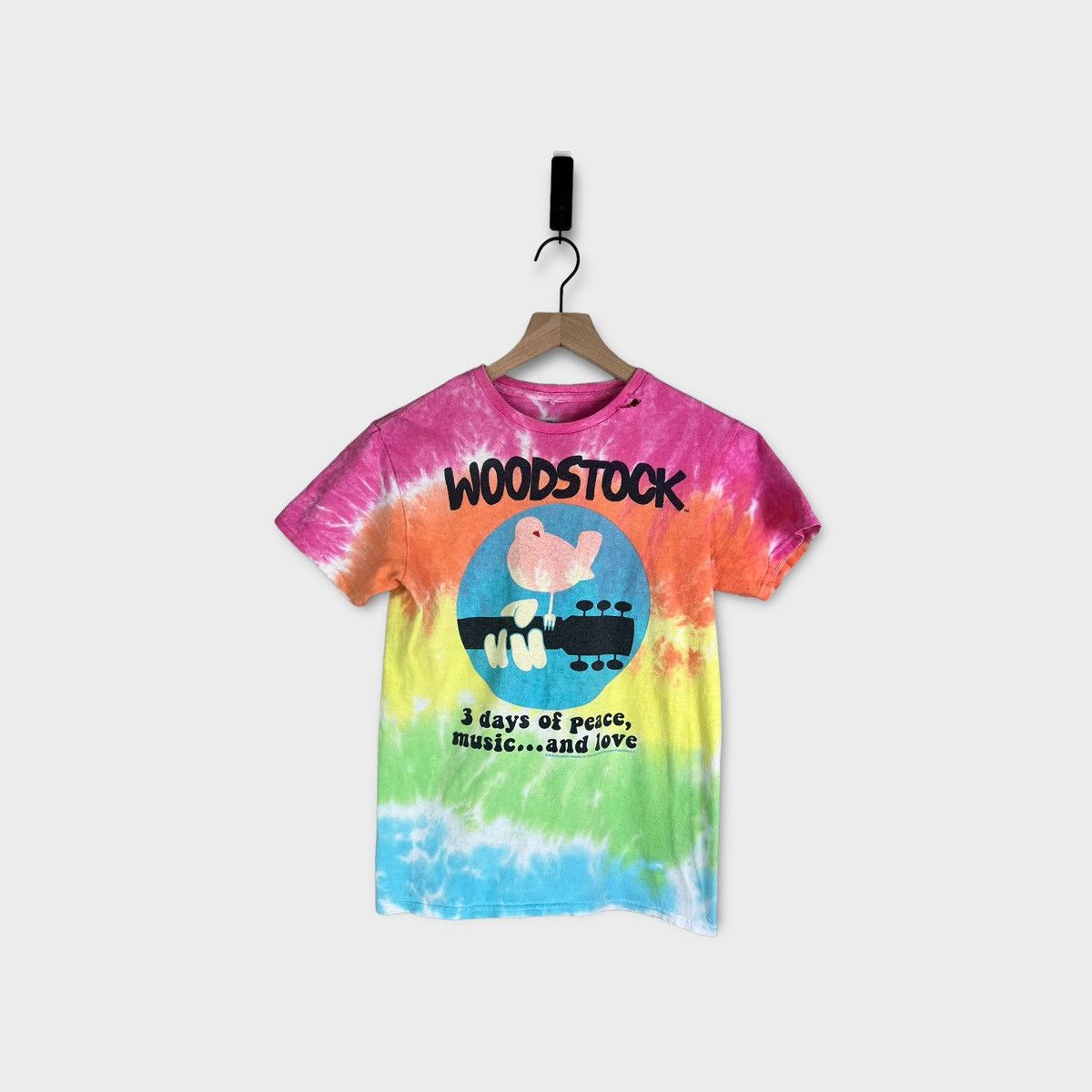 Vintage Woodstock "3 days of peace, music….and love" T-Shirt Size S / US 4 / IT 40 - 1 Thumbnail