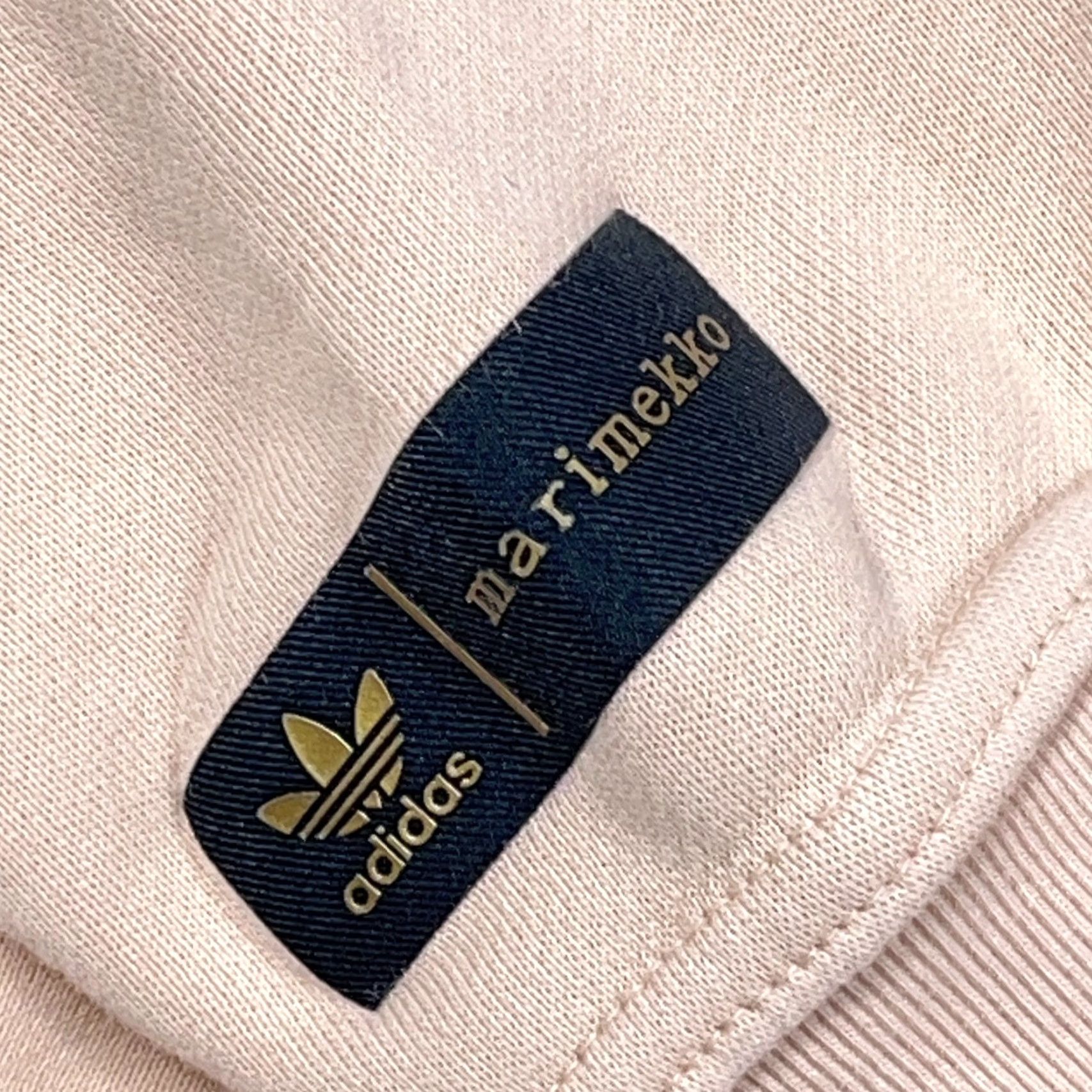 Adidas Adidas Marimekko Hoodie Women XS Pink Logo Hooded Pullover Sweatshirt Sweatshirt Oversized Pullover Hoodie Women XS Pink Adidas Marimekko Size XS / US 0-2 / IT 36-38 - 7 Thumbnail