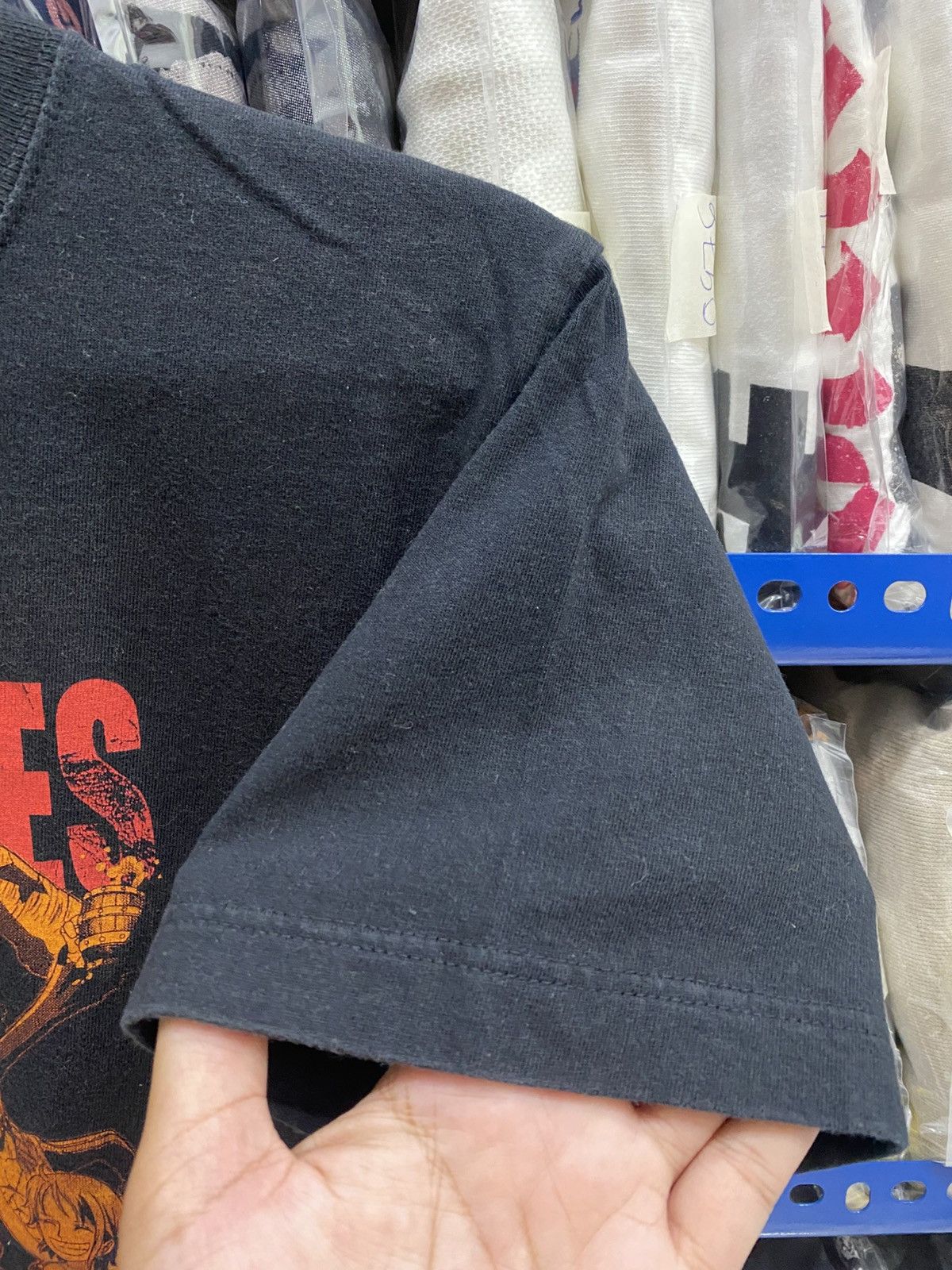 Anime ONE PIECE TSHIRT Size US M / EU 48-50 / 2 - 4 Thumbnail