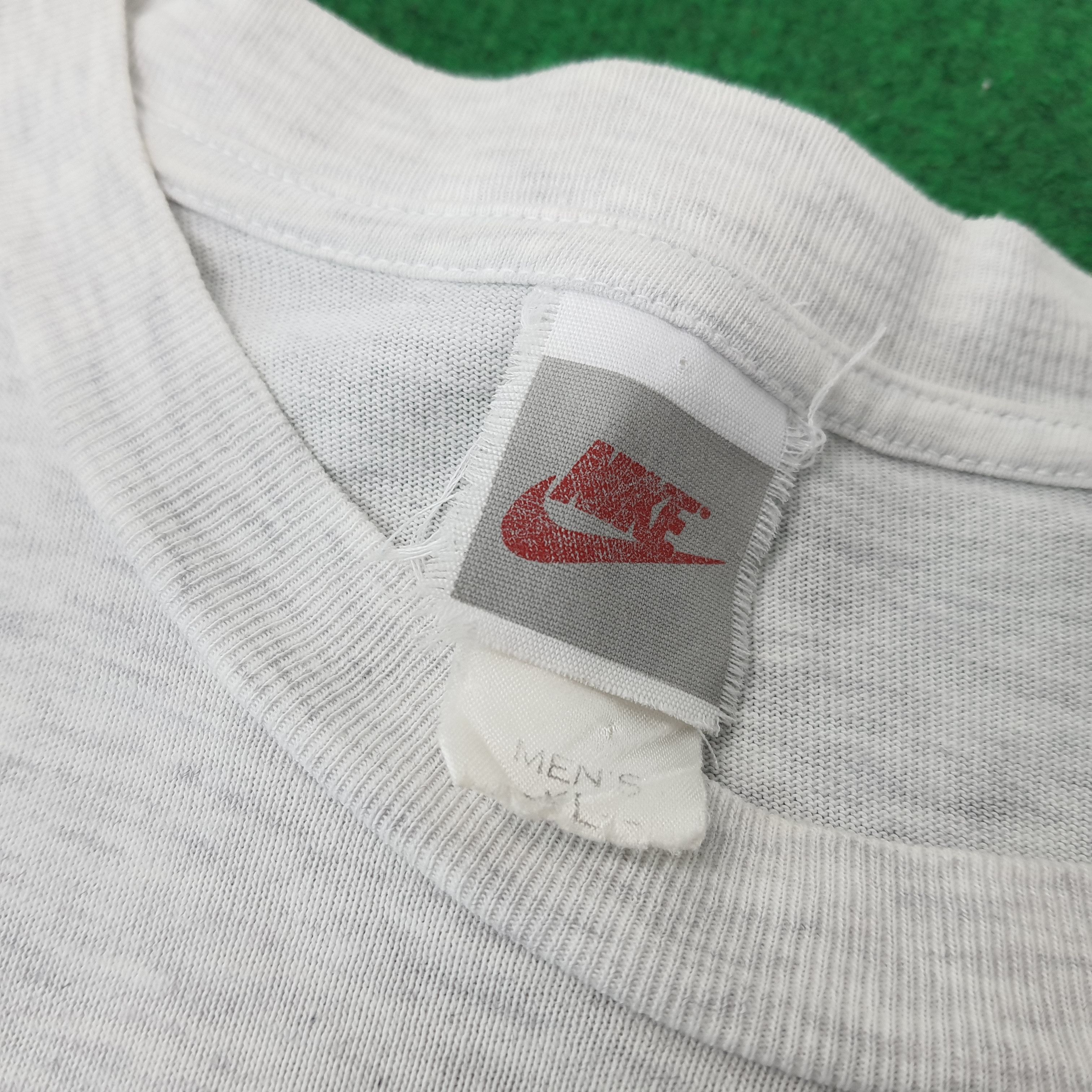 Nike Vintage NIKE Challenge Court Tshirt C239N70 Size US L / EU 52-54 / 3 - 5 Thumbnail