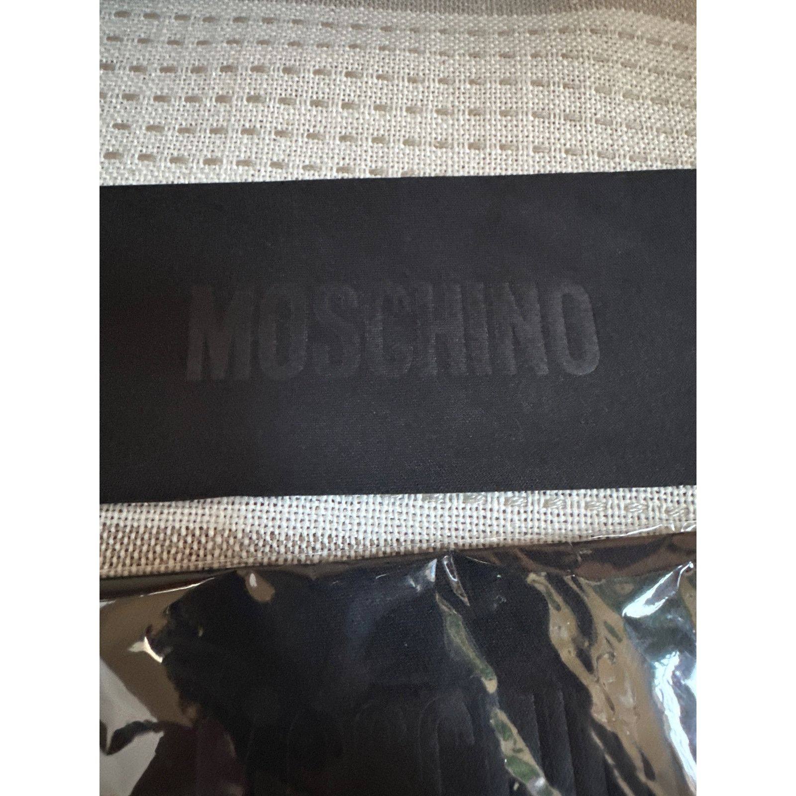 Moschino Moschino Black Leather Sunglass case with cleaning cloth Size ONE SIZE - 2 Thumbnail
