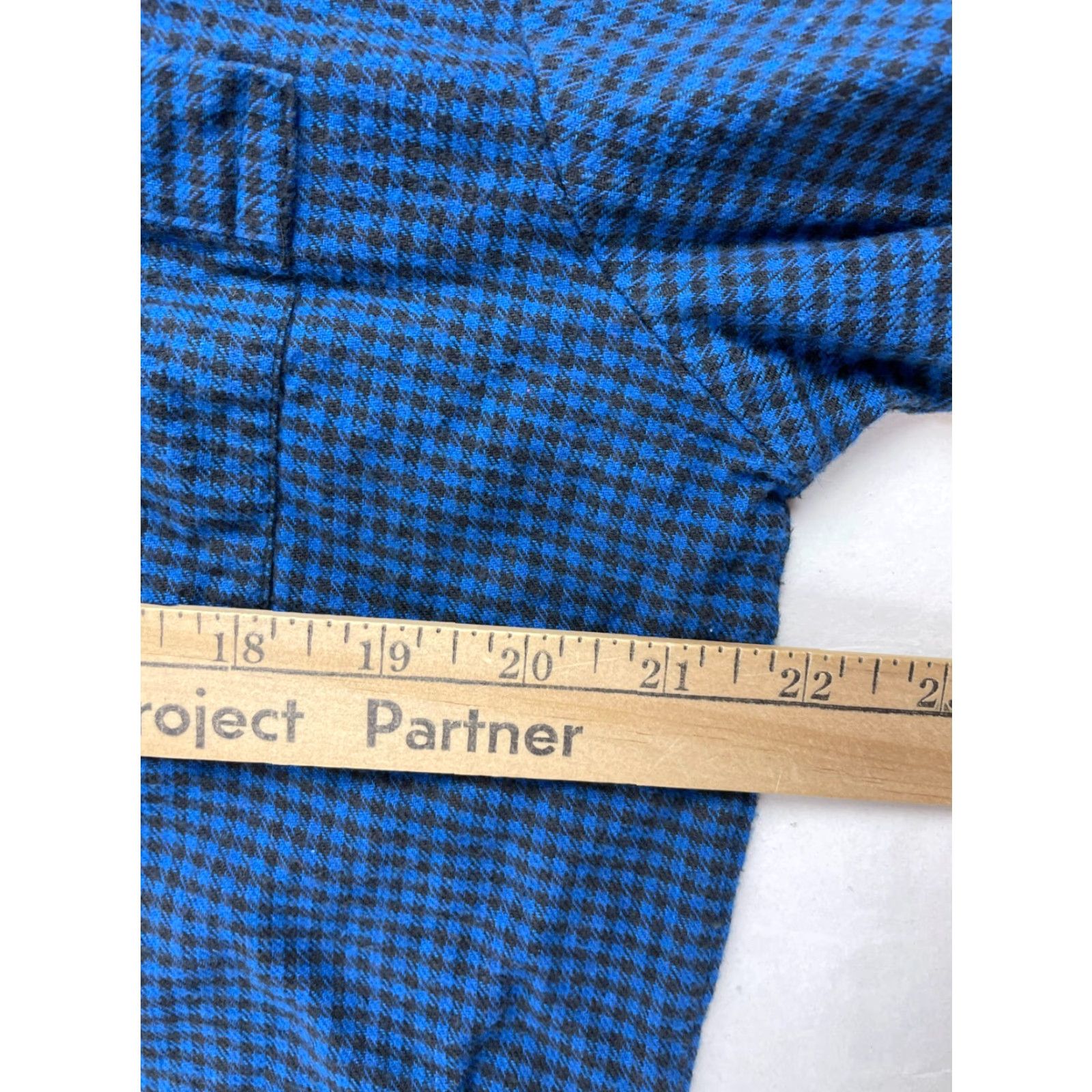 Vintage TownCraft Shirt Men's M Blue V-Neck Check Long Sleeve Flannel Tee Size US M / EU 48-50 / 2 - 5 Thumbnail