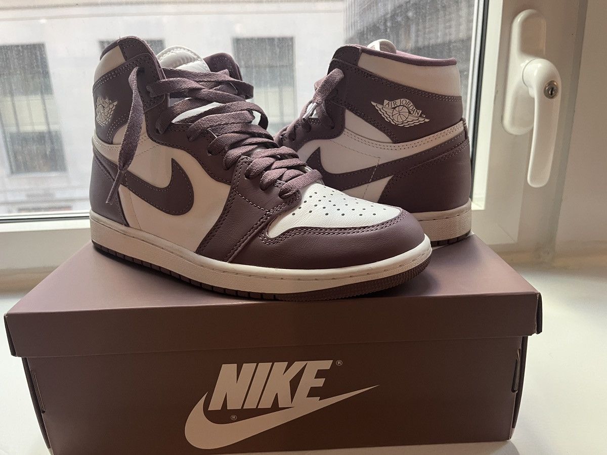 Jordan Brand × Nike Jordan 1 Retro High Mauve Size US 8 / EU 41 - 6 Thumbnail