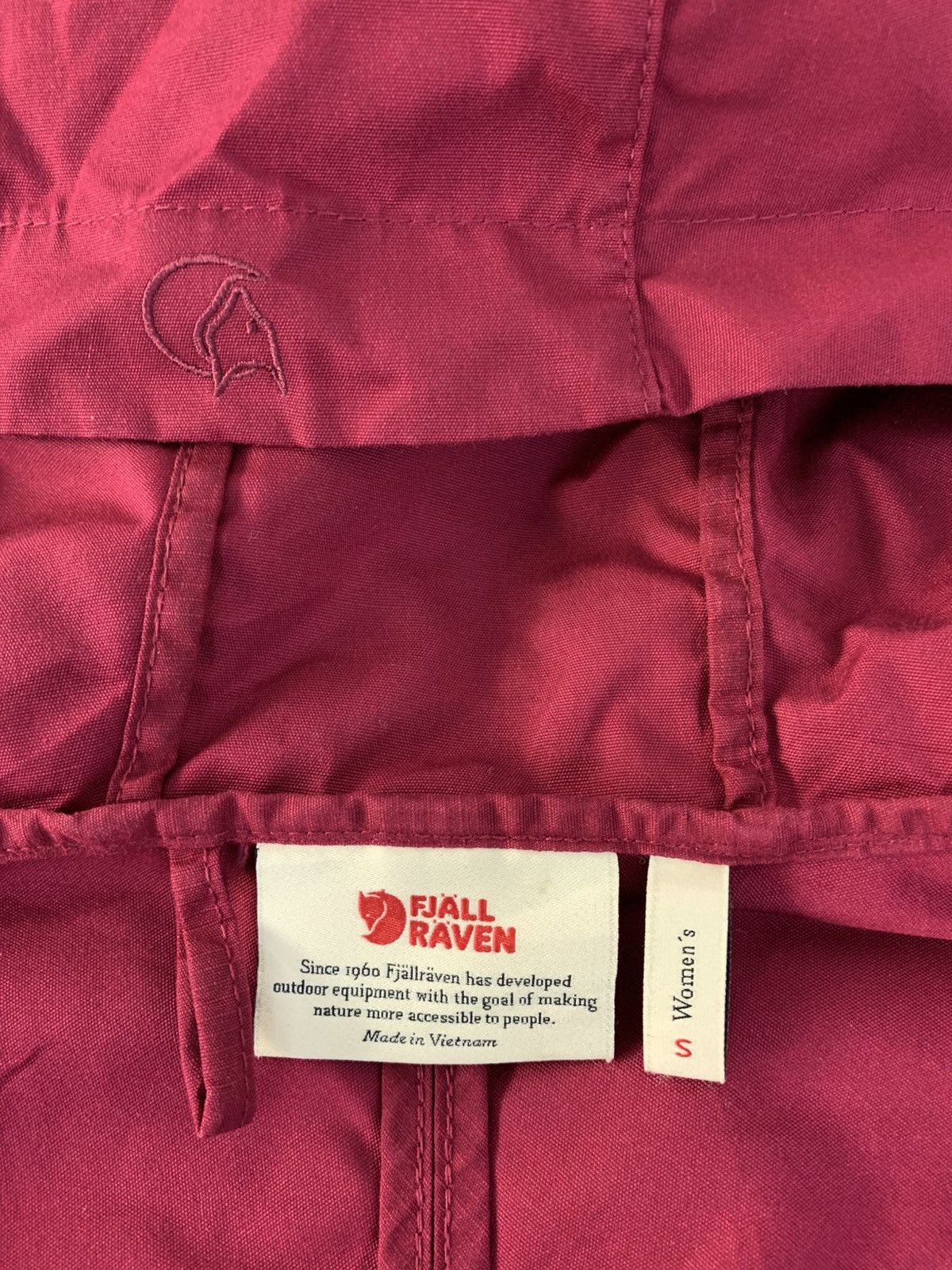 Fjallraven Fjallraven Stina Jacket Hooded Maroon Outdoor Gear Hiking Size S / US 4 / IT 40 - 5 Thumbnail