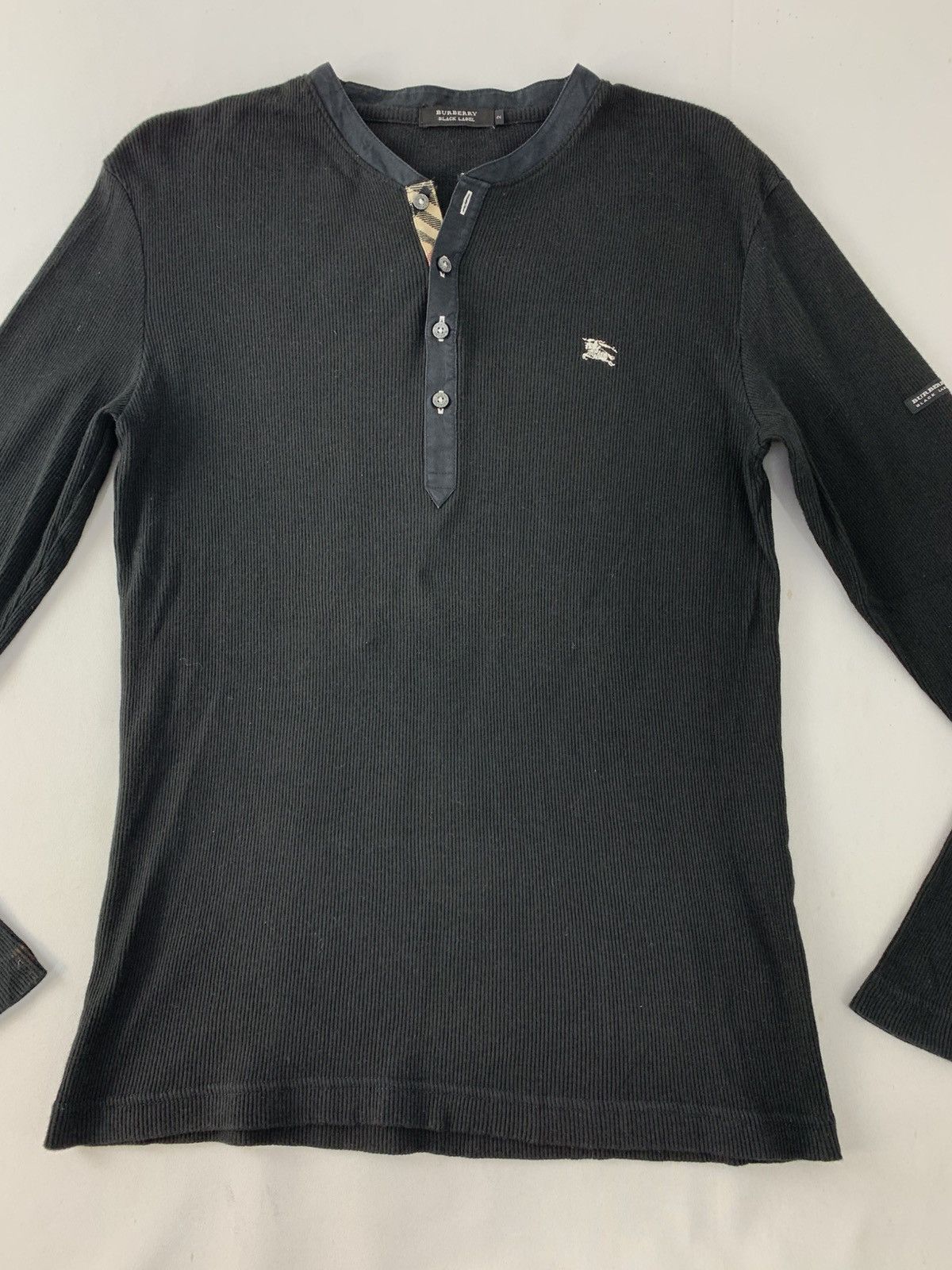 Burberry Burberry Black Label Longsleeve Henley Neck Tee Size US S / EU 44-46 / 1 - 3 Thumbnail