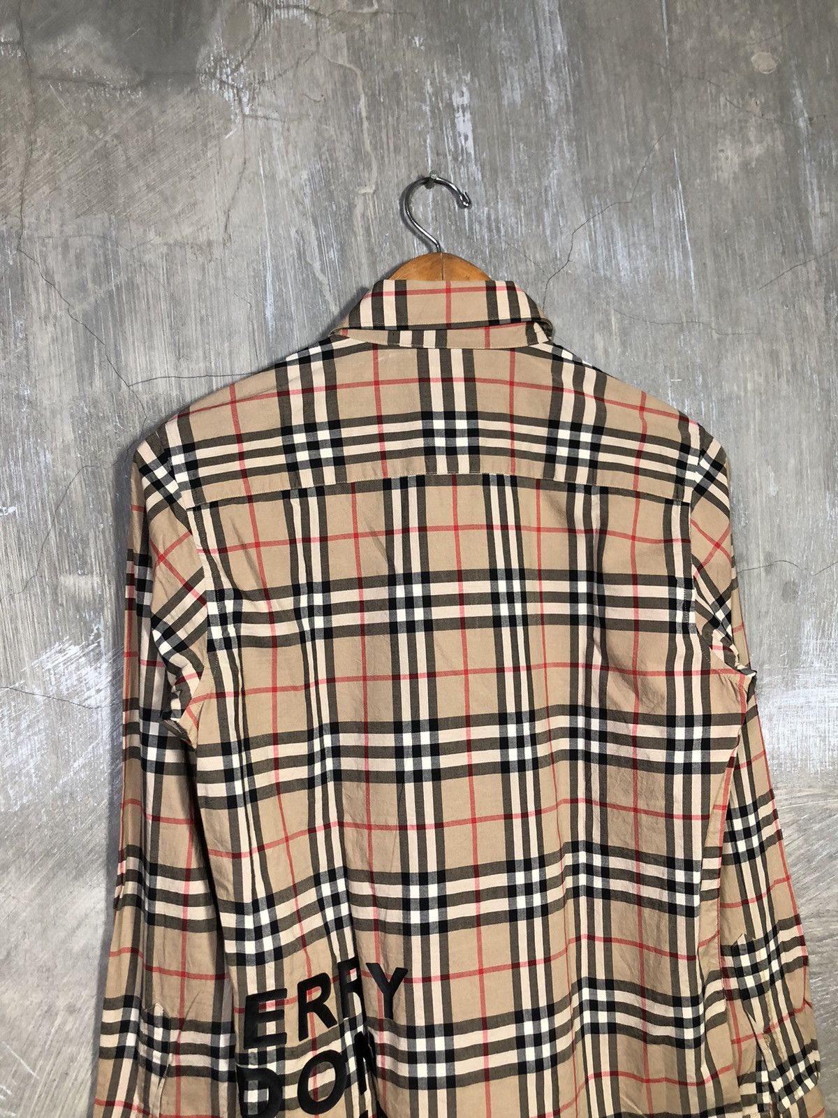 Burberry × Designer × Vintage Burberry London England Logo Print Checked Size US S / EU 44-46 / 1 - 13 Thumbnail