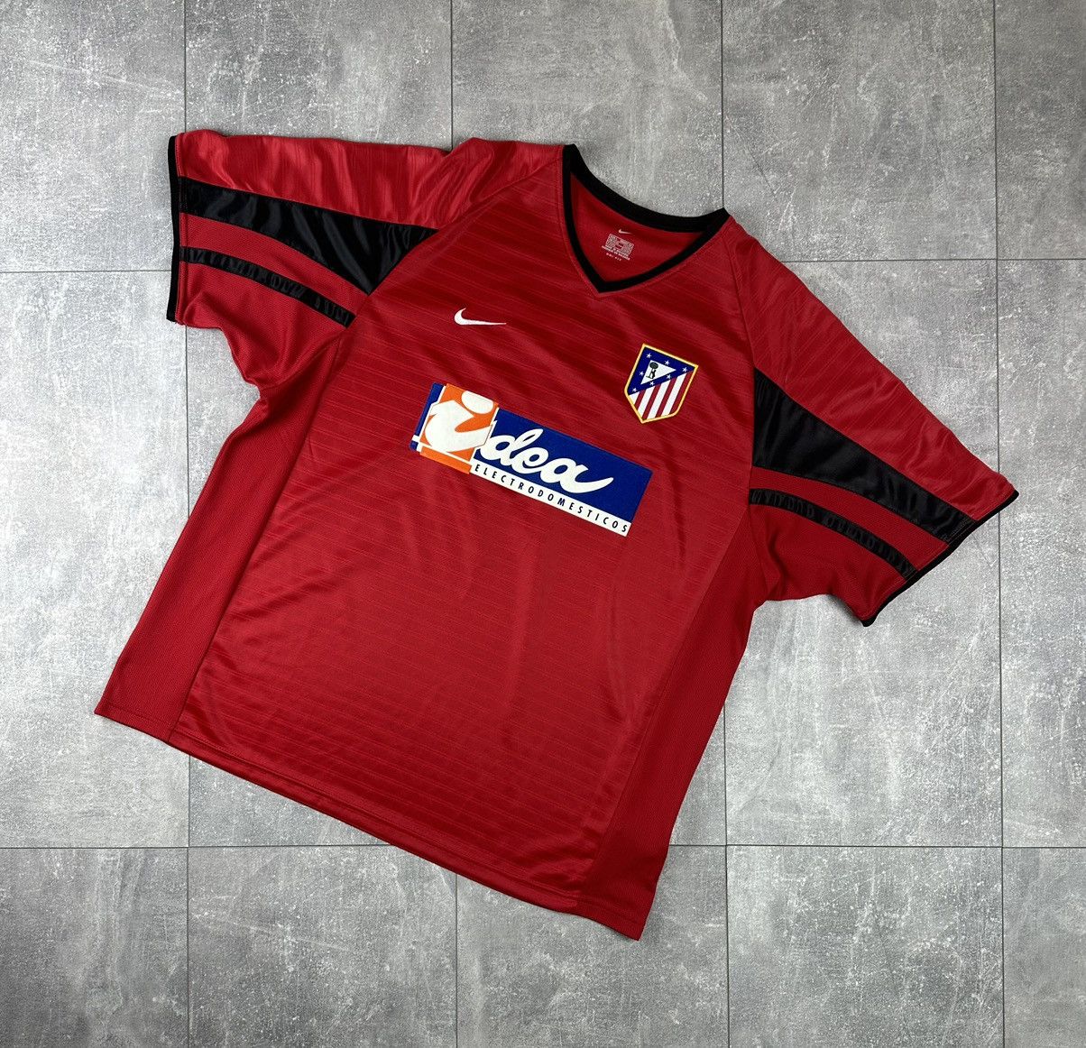 Nike Nike Atletico Madrid 2001/02 Away Soccer Football Jersey Size US L / EU 52-54 / 3 - 1 Thumbnail