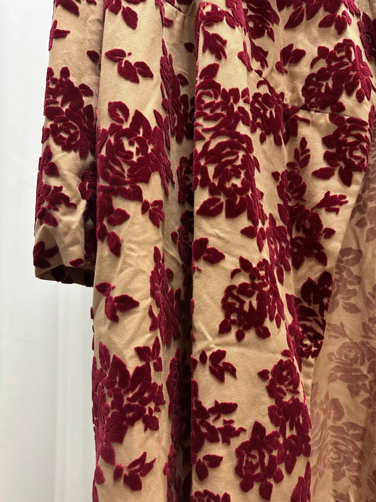 Comme des Garcons CdG 1996AW Wine Red Rose Flocked Coat Size M / US 6-8 / IT 42-44 - 3 Thumbnail