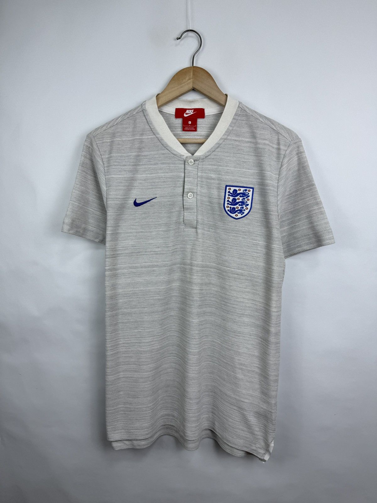 Chelsea Soccer 🏴󠁧󠁢󠁥󠁮󠁧󠁿 Nike England Soccer Polo T-Shirt Y2K Rare Retro Size US L / EU 52-54 / 3 - 4 Thumbnail
