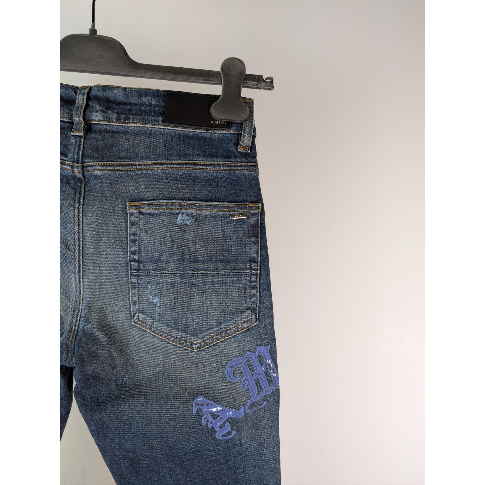 Amiri o1rshd1 Old English Logo Jean in Deep Classsic Blue 34 Size US 34 / EU 50 - 15 Thumbnail