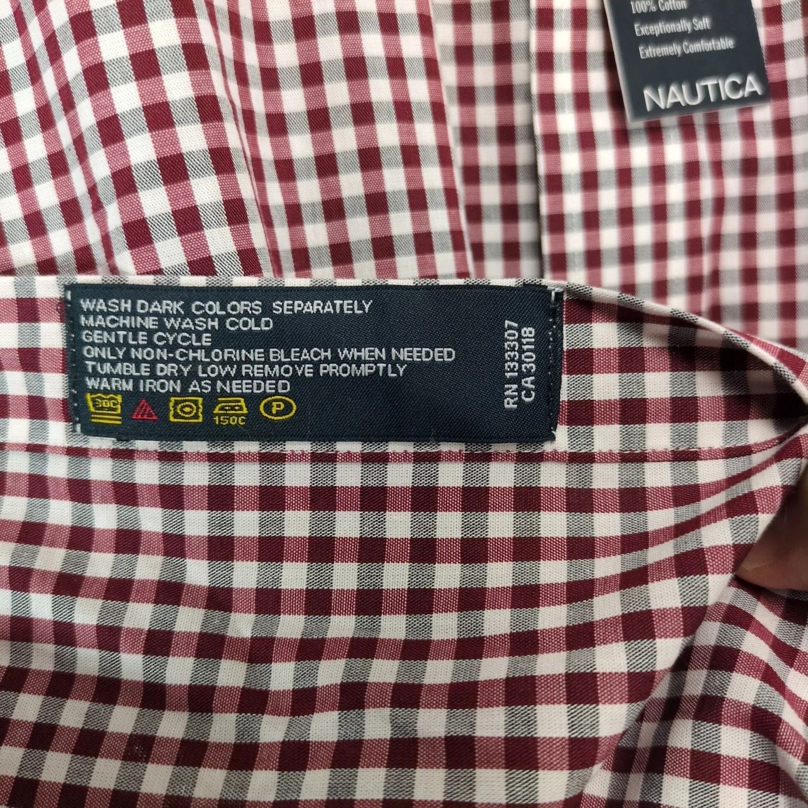 Nautica Nautica Classic Fit Red Check Men's Dress Shirt XL Long Slv Size US XL / EU 56 / 4 - 5 Thumbnail