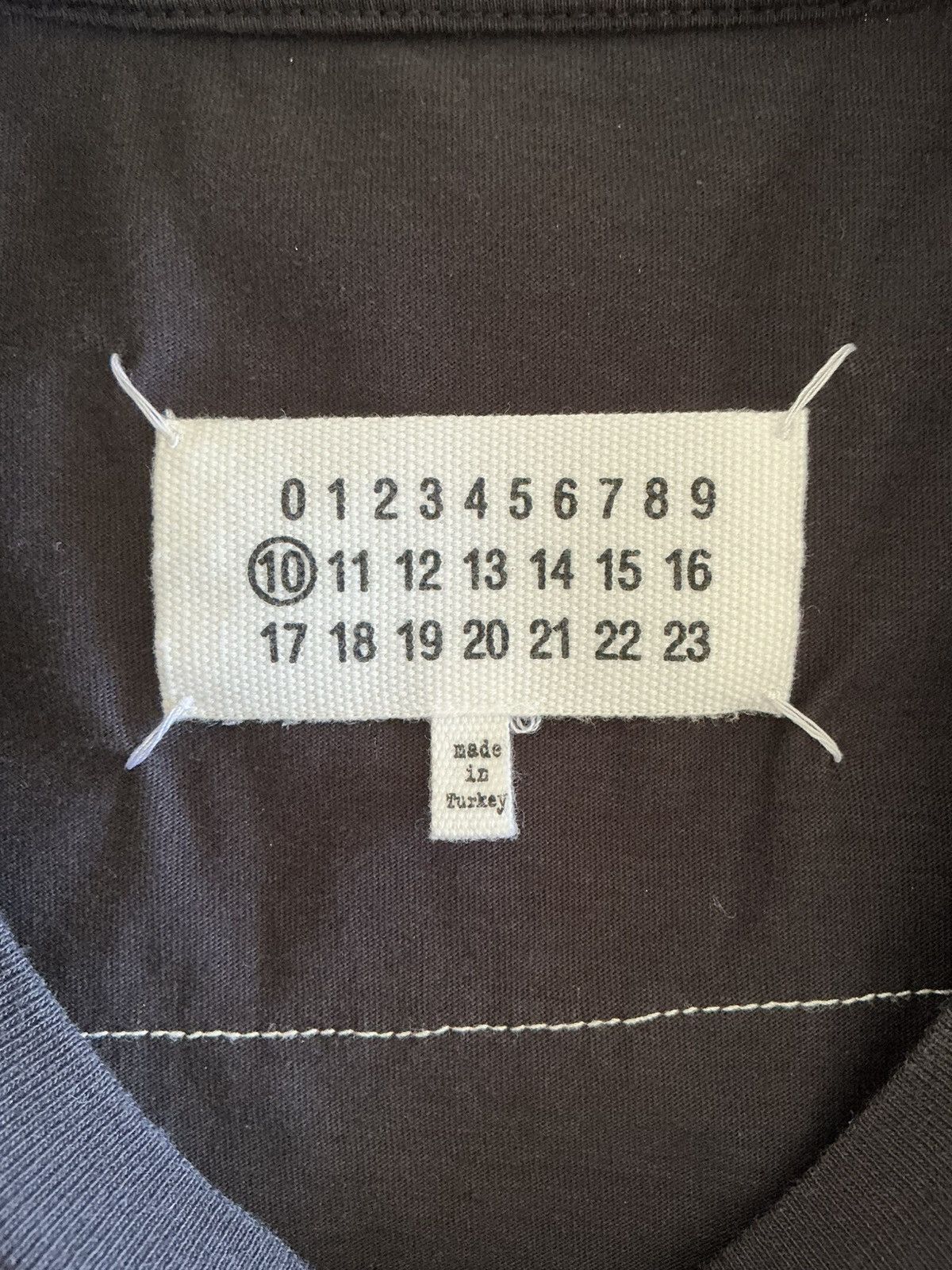 Maison Margiela Maison Margiela Paris Patch Black T-shirt size 48 Size US M / EU 48-50 / 2 - 3 Thumbnail