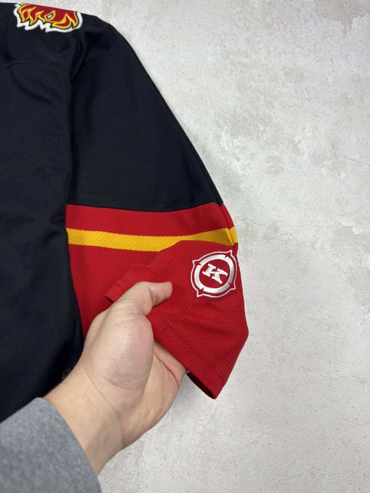 NHL Vintage 90s NHL Calgary Flames Koho Hockey Jersey Horse Logo Size US XL / EU 56 / 4 - 4 Thumbnail