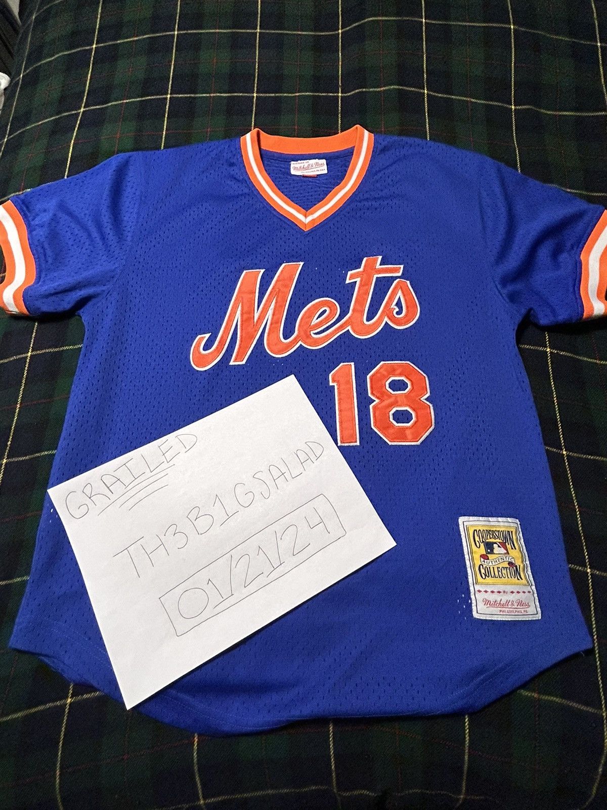 Mitchell & Ness 1986 New York Mets Darryl Strawberry BP Jersey Size US M / EU 48-50 / 2 - 7 Thumbnail