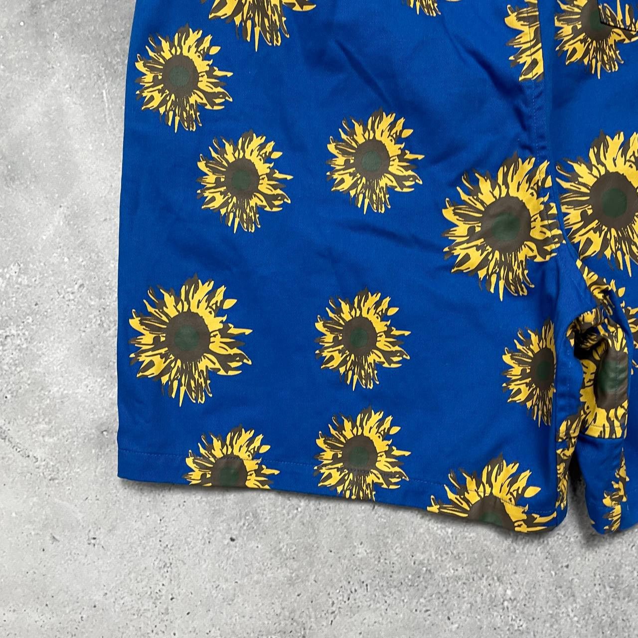 Advisry Clothing Advisry Sunflower Pattern Shorts Blue Size M Size US 30 / EU 46 - 12 Thumbnail