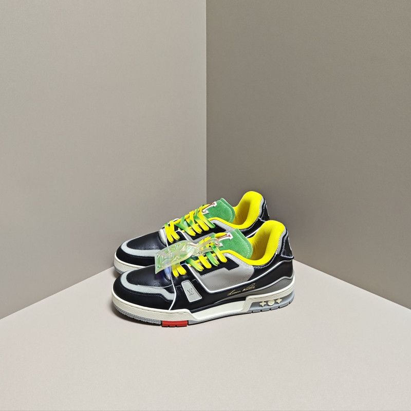 Louis Vuitton Louis Vuitton Bright Color Low-Top Trainers for Men 0079 Size US 9.5 / EU 42-43 - 1 Thumbnail