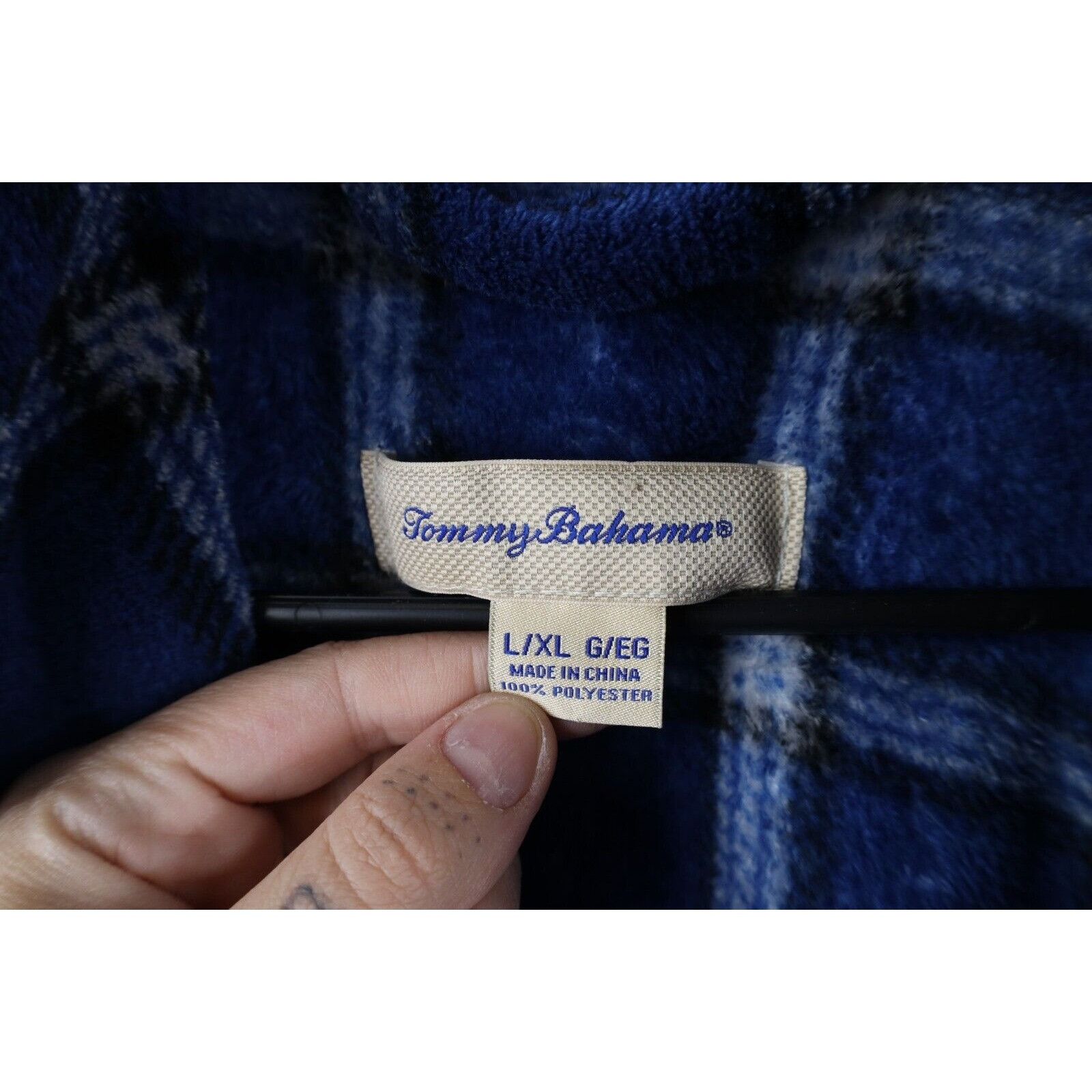 Tommy Bahama Vintage Tommy Bahama Faded Plush Fleece Belted Robe Size US L / EU 52-54 / 3 - 7 Thumbnail