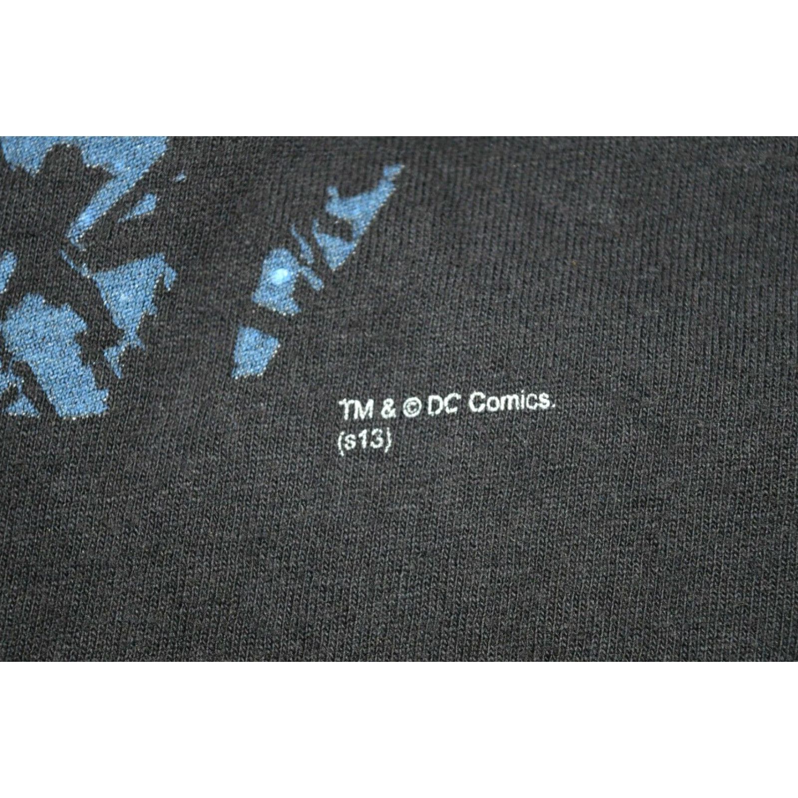 Vintage VINTAGE DC COMICS GRAPHITTI T-SHIRT Superman Batman 90s Adult Medium Black Cotton Graphic Mens Size US M / EU 48-50 / 2 - 3 Thumbnail