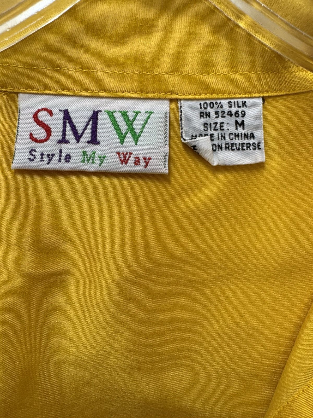 Vintage SMW women’s vintage 90s bright neon yellow 90s 100% silk Size M / US 6-8 / IT 42-44 - 3 Thumbnail