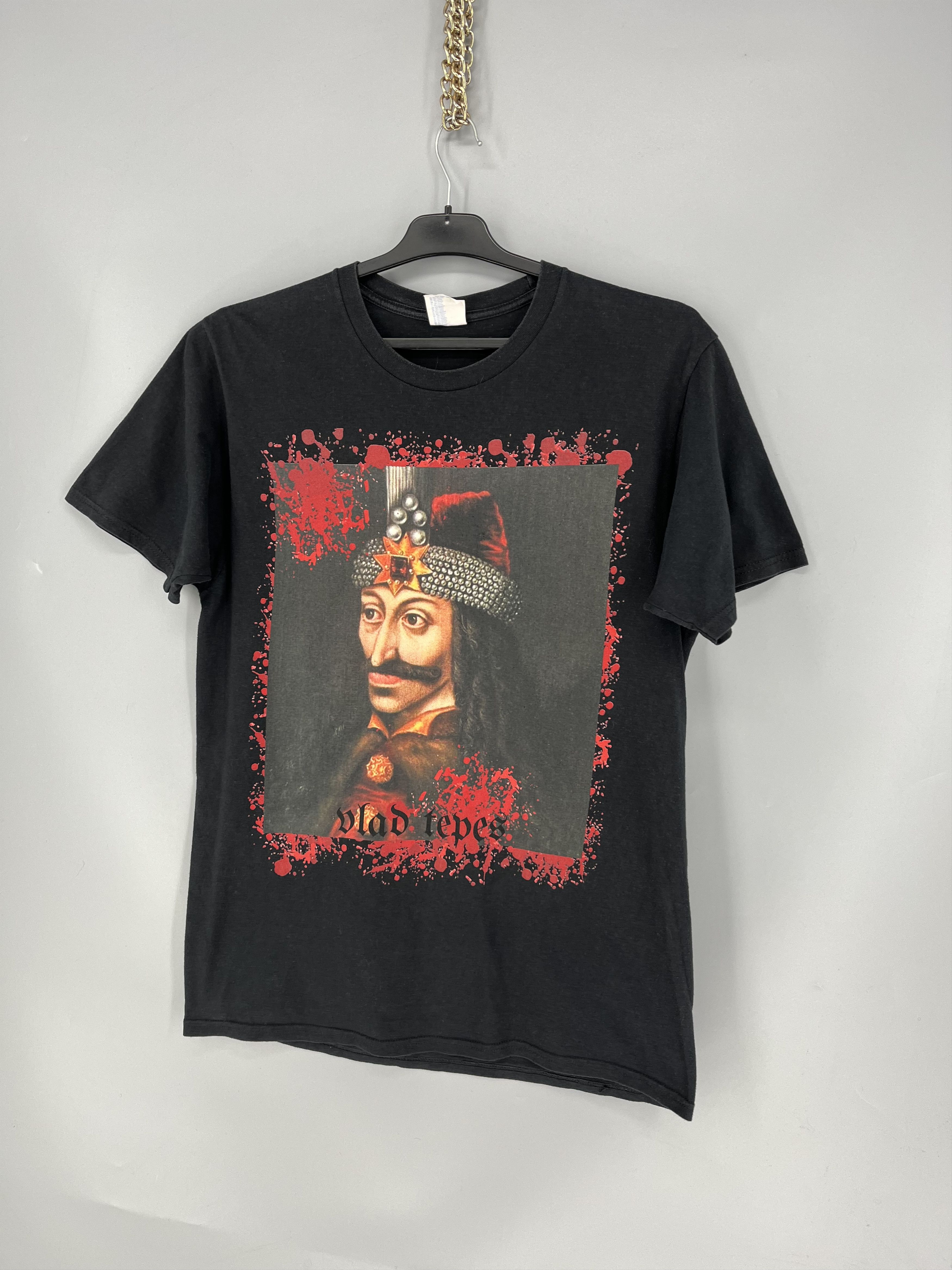 Vintage Vlad The Impaler The Real Dracula - Black Shirt M Size US M / EU 48-50 / 2 - 3 Thumbnail