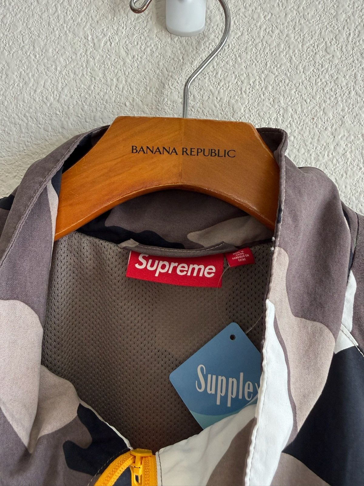 Supreme Supreme Contrast Zip Track Jacket Size US XL / EU 56 / 4 - 3 Thumbnail
