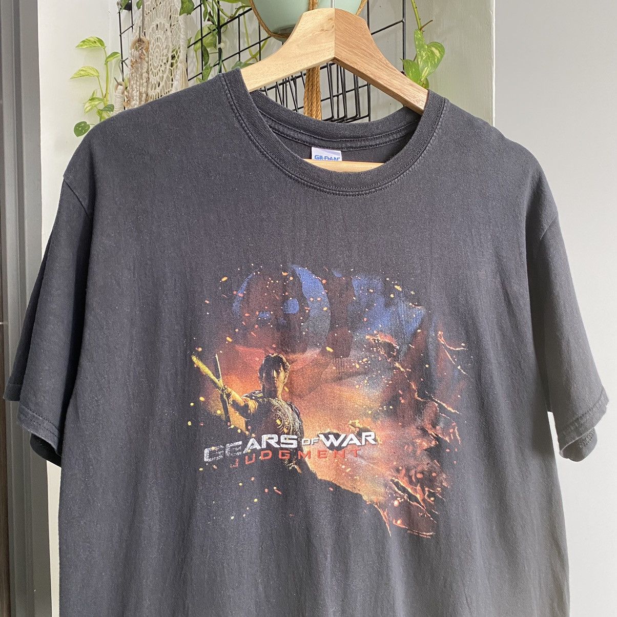 Playstation Thrashed Faded Vintage Y2K Gears Of War Games ERD GRUNGE TEE Size US L / EU 52-54 / 3 - 2 Thumbnail