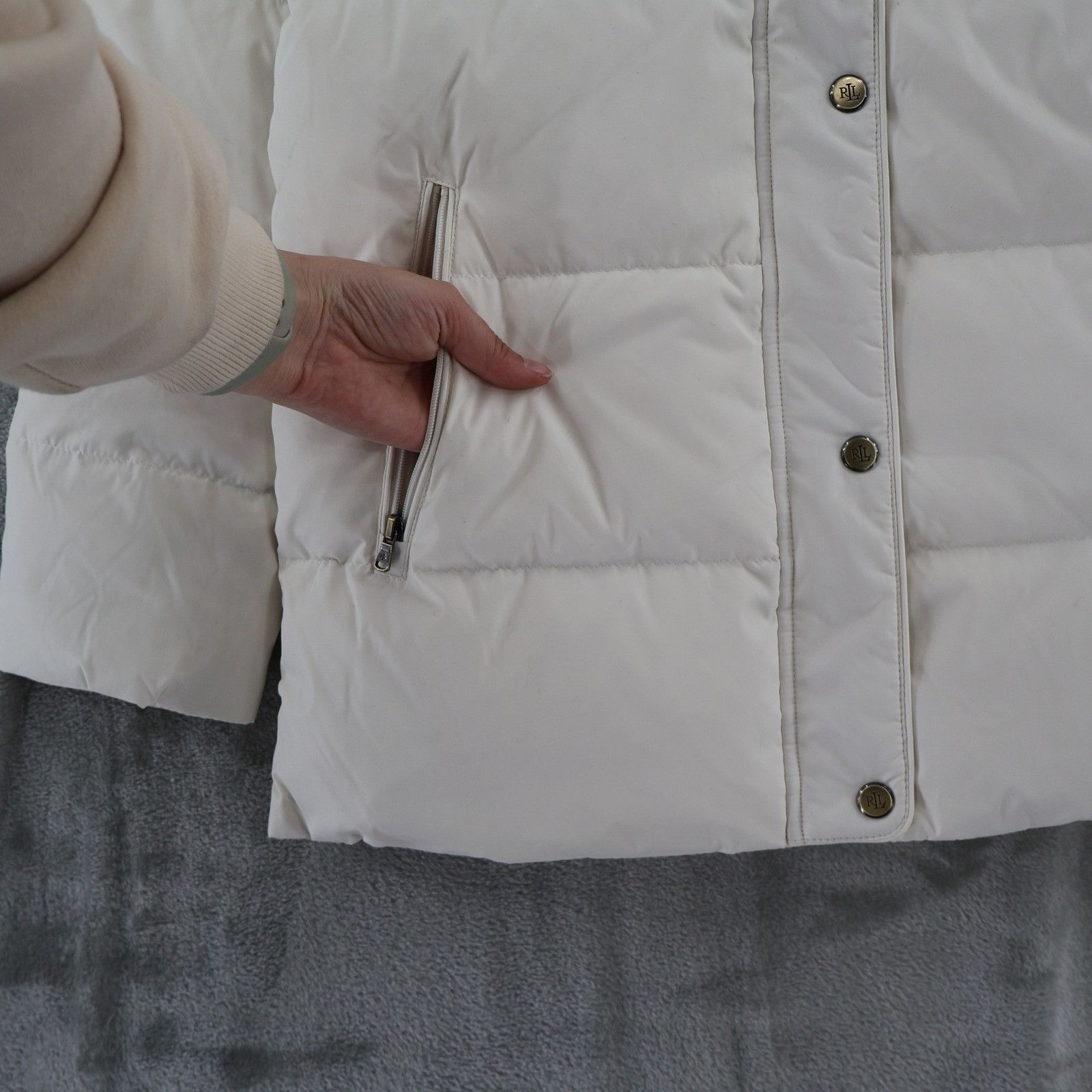 Lauren Ralph Lauren LRL Ralph Lauren Faux Fur Down Puffer Jacket Women XS White Size XS / US 0-2 / IT 36-38 - 3 Thumbnail