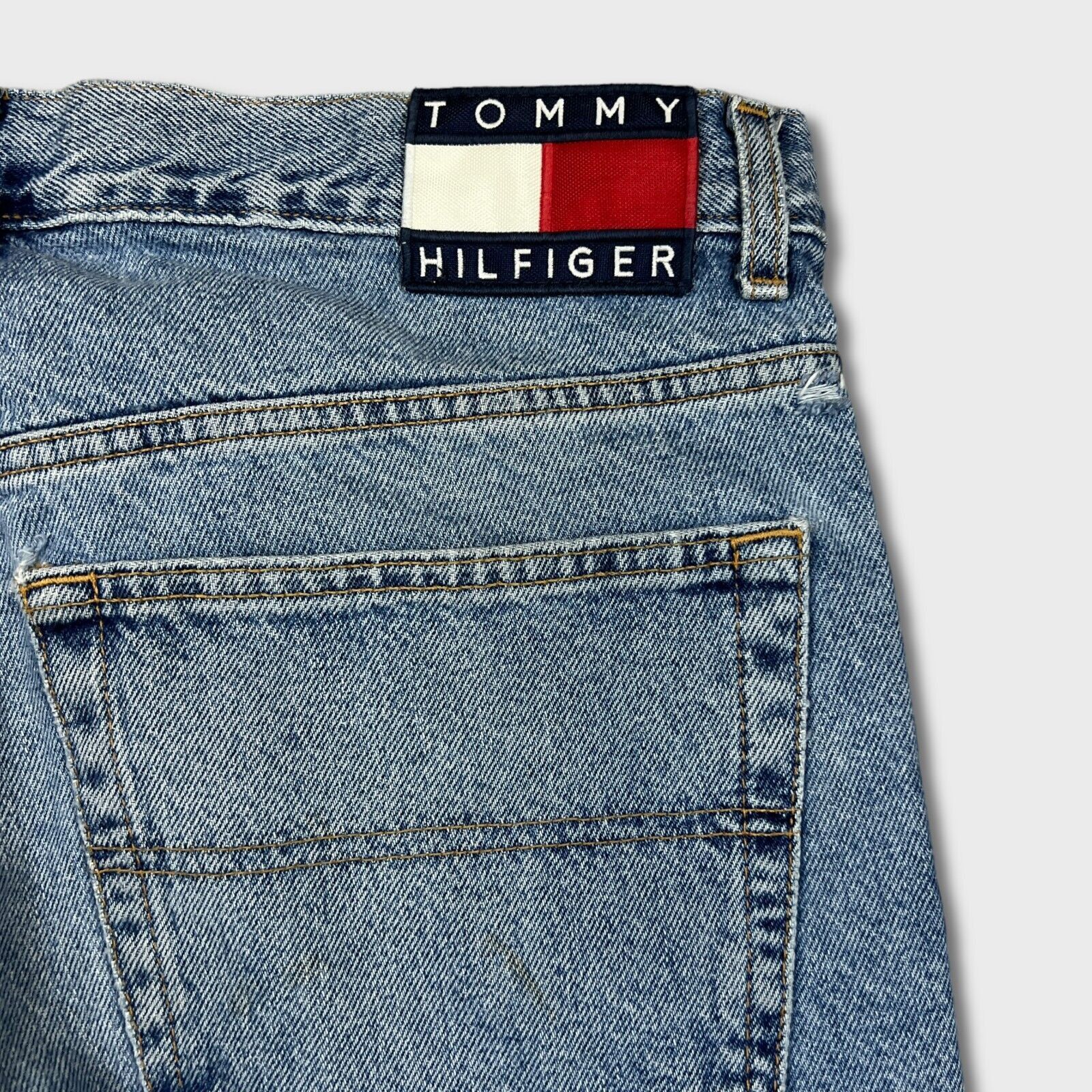 Tommy Hilfiger × Vintage Vintage Tommy Hilfiger Jeans 36x30 Tommy Jeans Baggy 90s Size US 36 / EU 52 - 6 Thumbnail