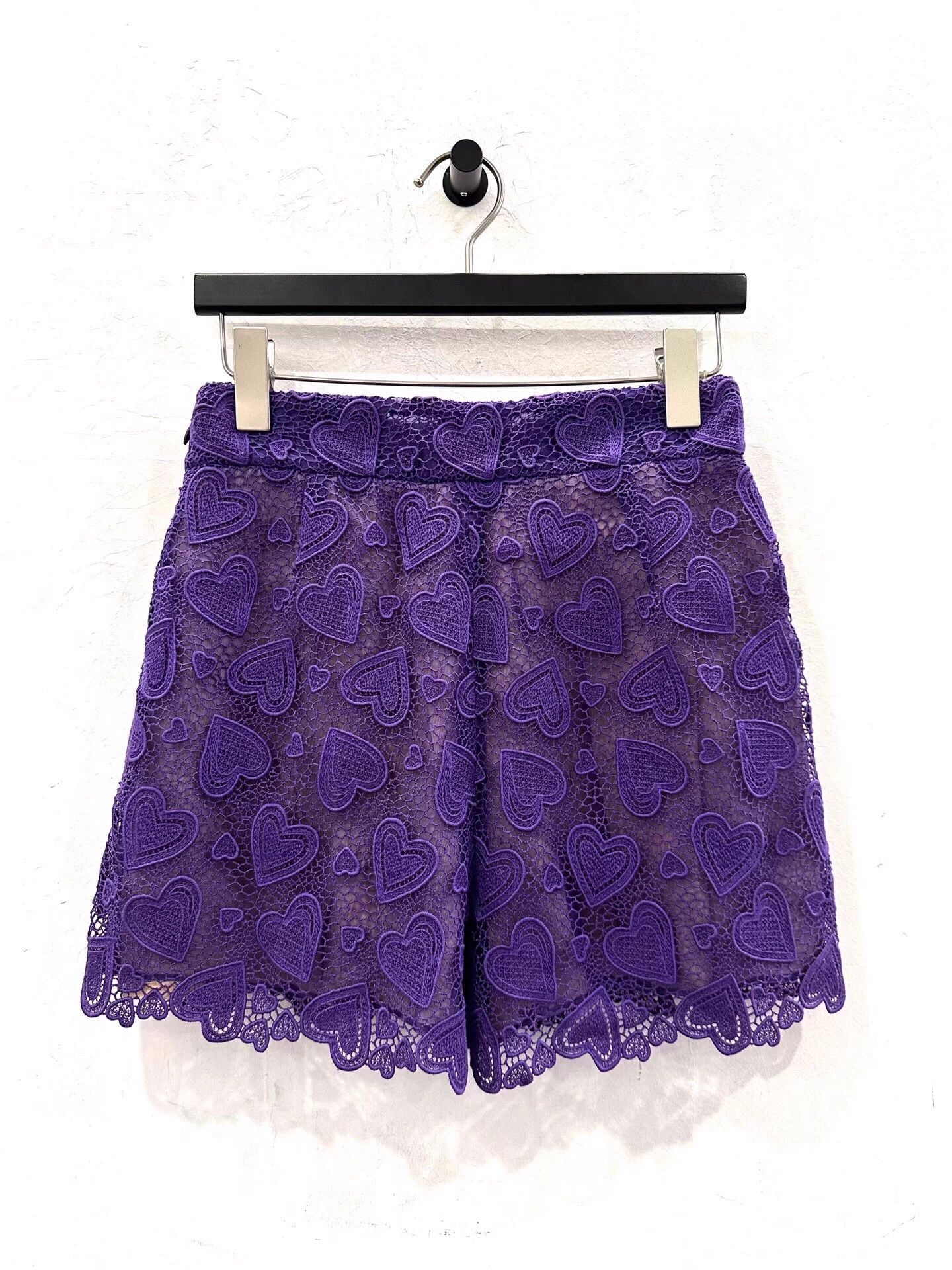 Miu Miu MIU MIU purple heart logo lace skirt women Size 26" / US 2 / IT 38 - 2 Thumbnail