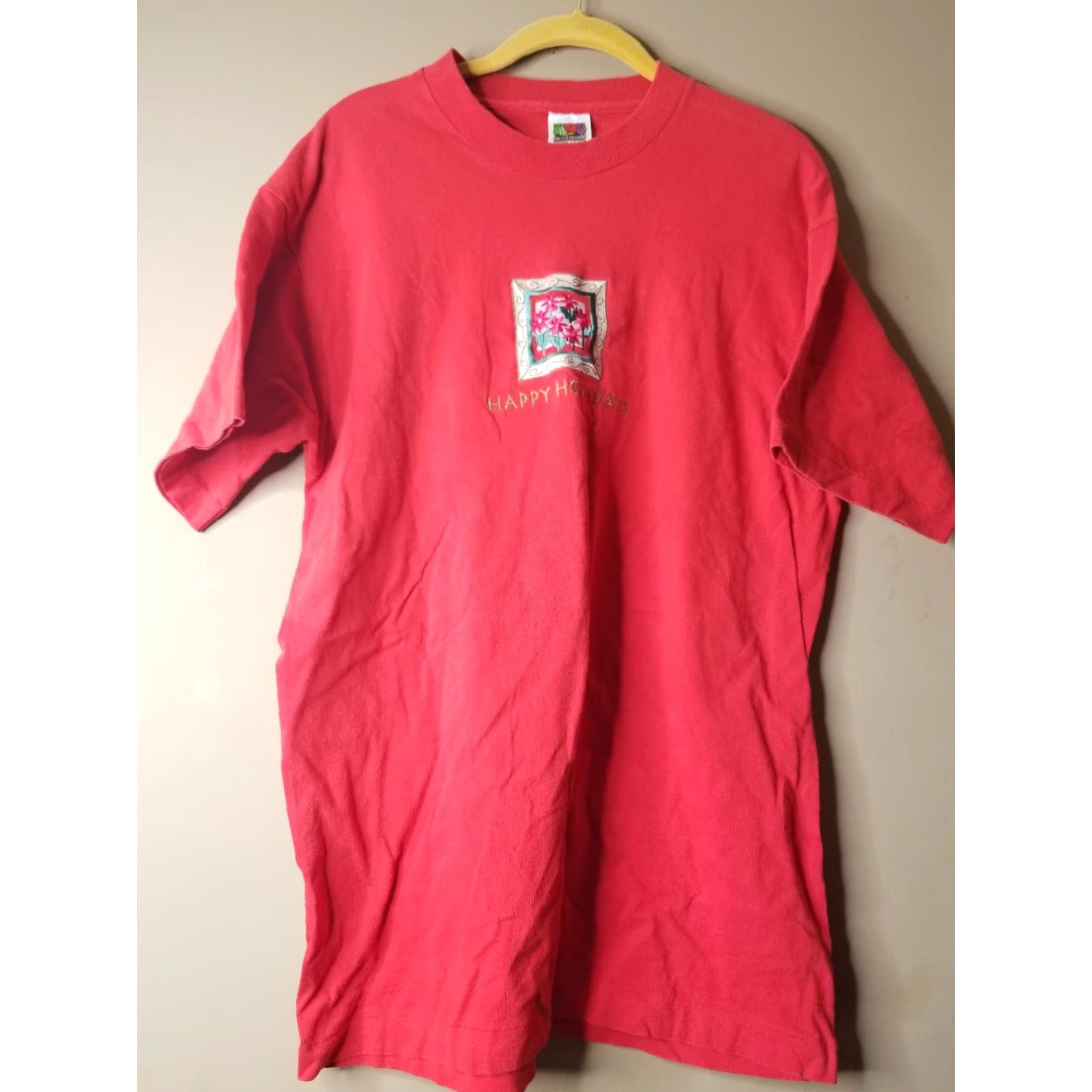 Fruit Of The Loom VINTAGE 90s Mens L Embroidered Christmas T Shirt Single Stitch Happy Holidays Shirt XL Red Mens Size US XL / EU 56 / 4 - 4 Thumbnail