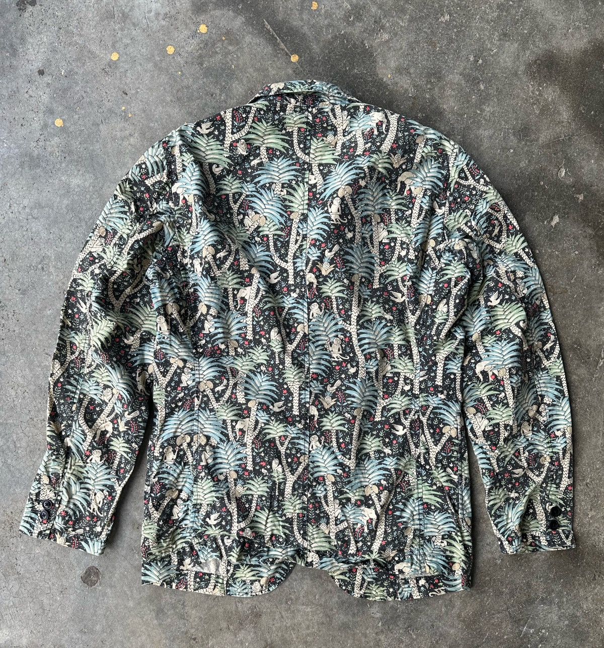 Beams Plus Beams jungle anima fullprinted coat Size US M / EU 48-50 / 2 - 5 Thumbnail