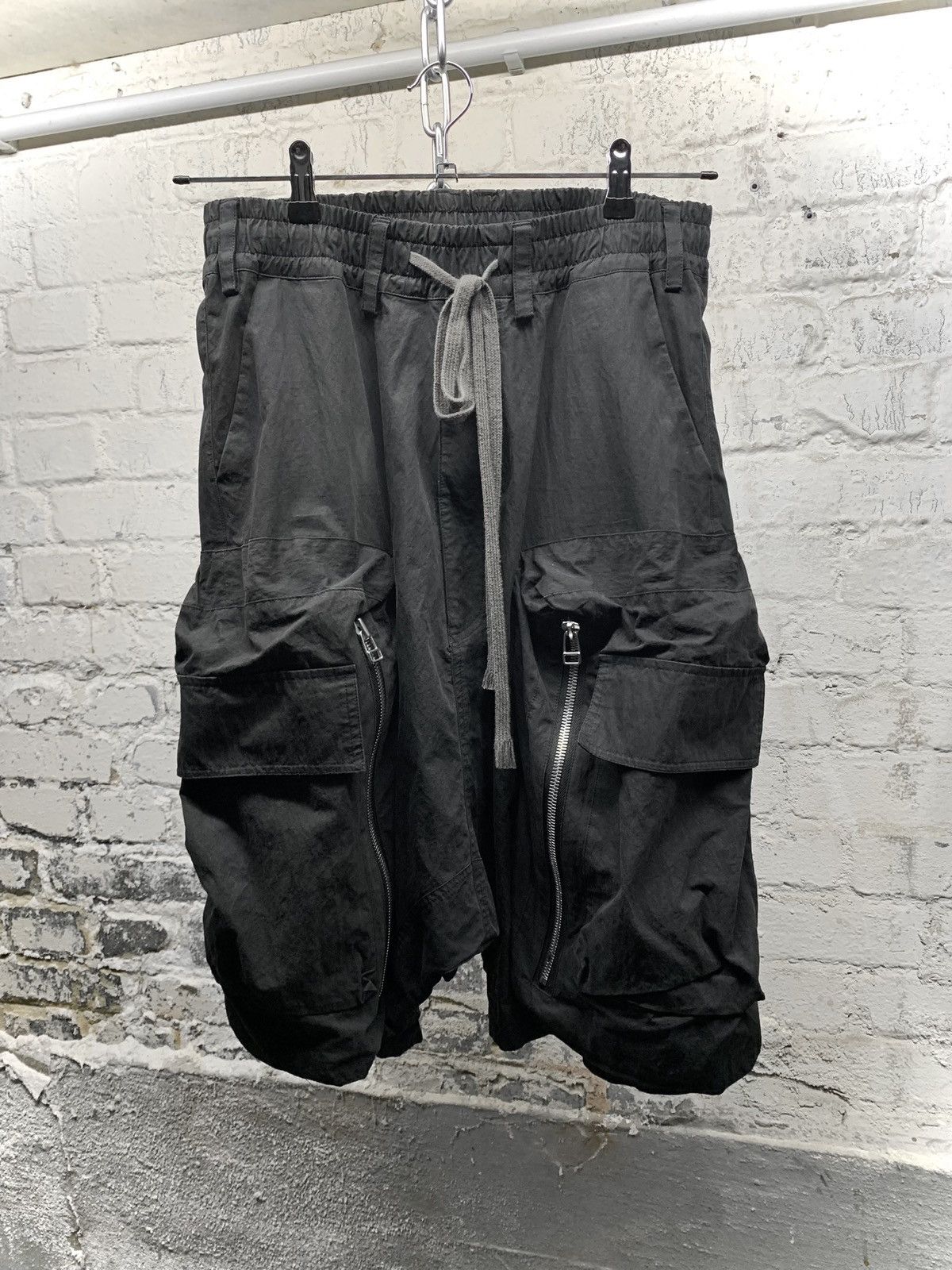 Rick Owens A.F. Artefact cargo pod shorts | Grailed