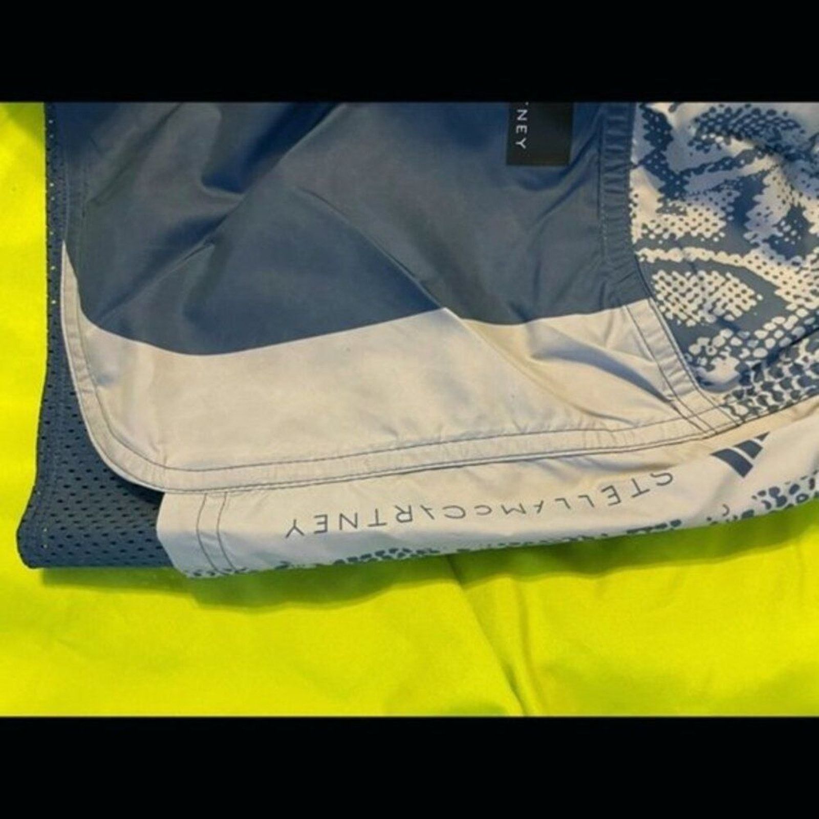 Adidas × Stella McCartney Adidas by Stella McCartney running shorts state Blue L Size 32" / US 10 / IT 46 - 11 Thumbnail