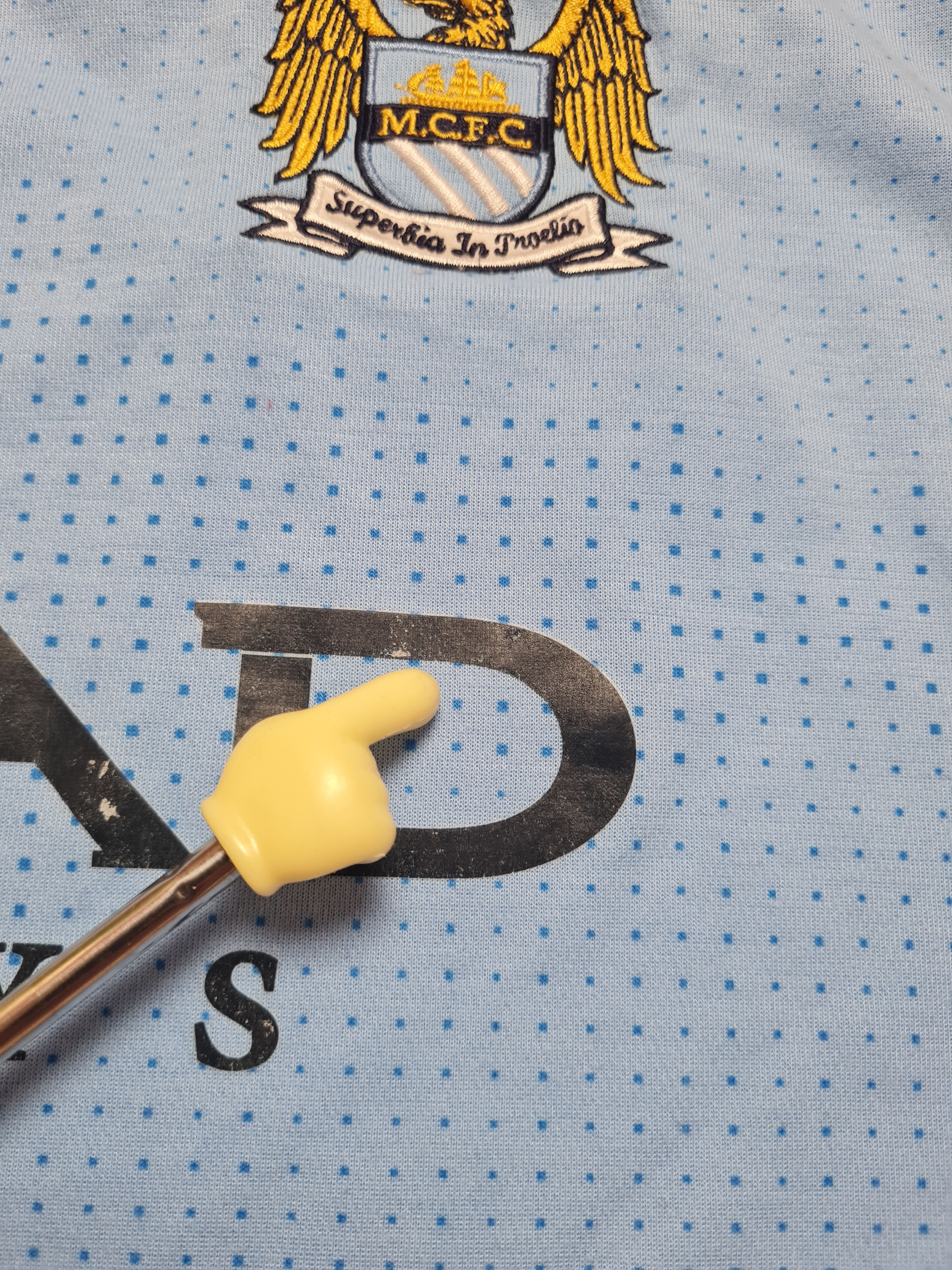 Umbro Manchester City 2011-012 Football Shirt Umbro Long Sleeve Size US XXL / EU 58 / 5 - 11 Thumbnail