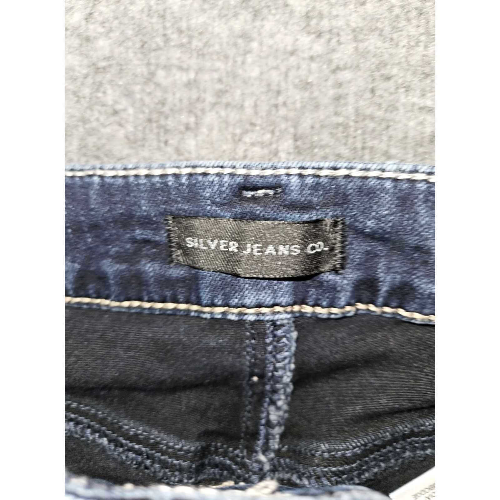 Silver Jeans Co. VINTAGE Silver Jeans Avery Slim Boot Jeans Women's 26/31 Blue Stretch Slim Preppy City 90s Womens Size 26" / US 2 / IT 38 - 2 Thumbnail
