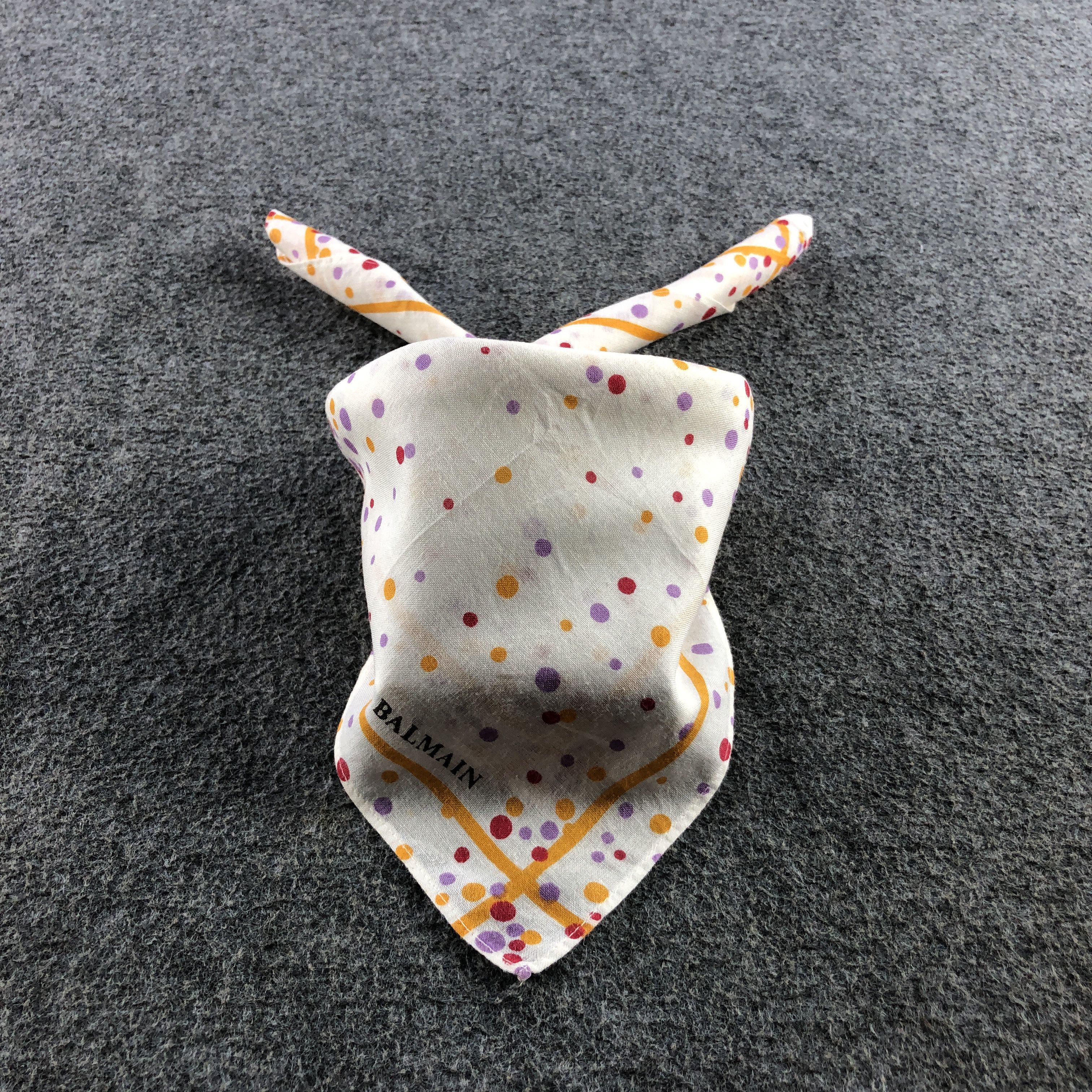 Pierre Balmain × Vintage Pierre Balmain Handkerchief Neckerchief Bandana H2408 Size ONE SIZE - 1 Thumbnail
