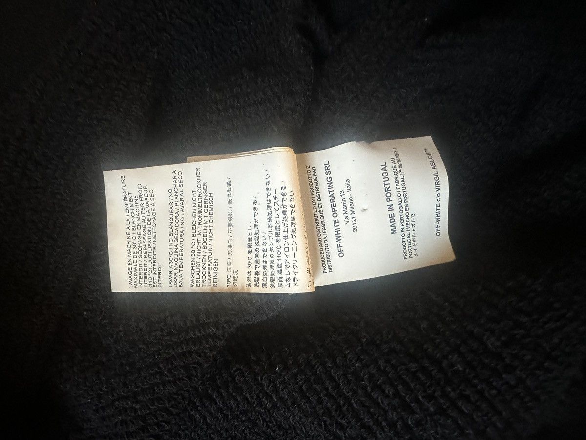 Off-White OFF-WHITE Kiss Crewneck Size US M / EU 48-50 / 2 - 5 Thumbnail