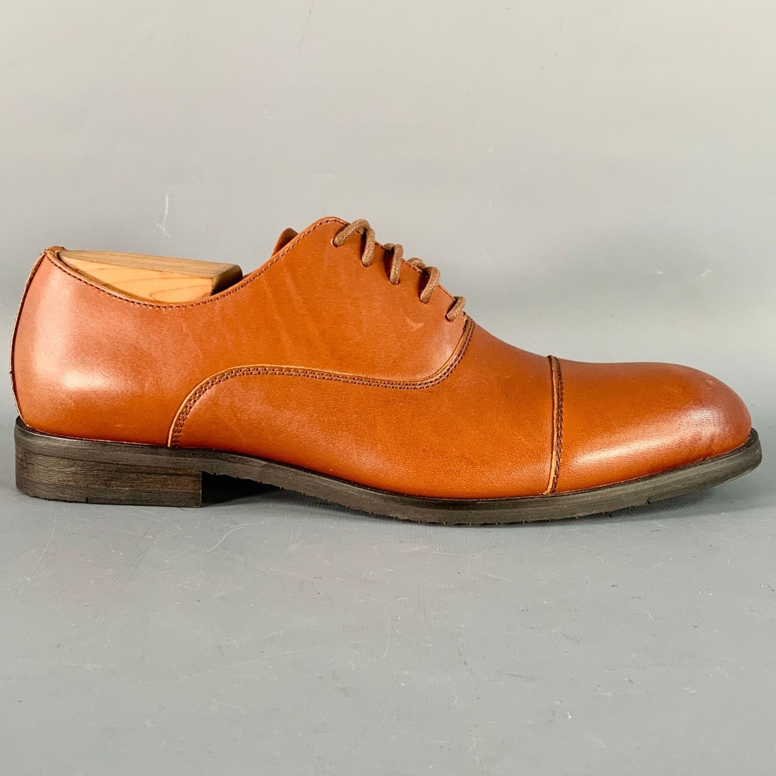 Frye FRYE Size 8.5 Tan Leather Cap Toe Oxford Lace-Up Shoes Size US 8.5 / EU 41-42 - 2 Thumbnail