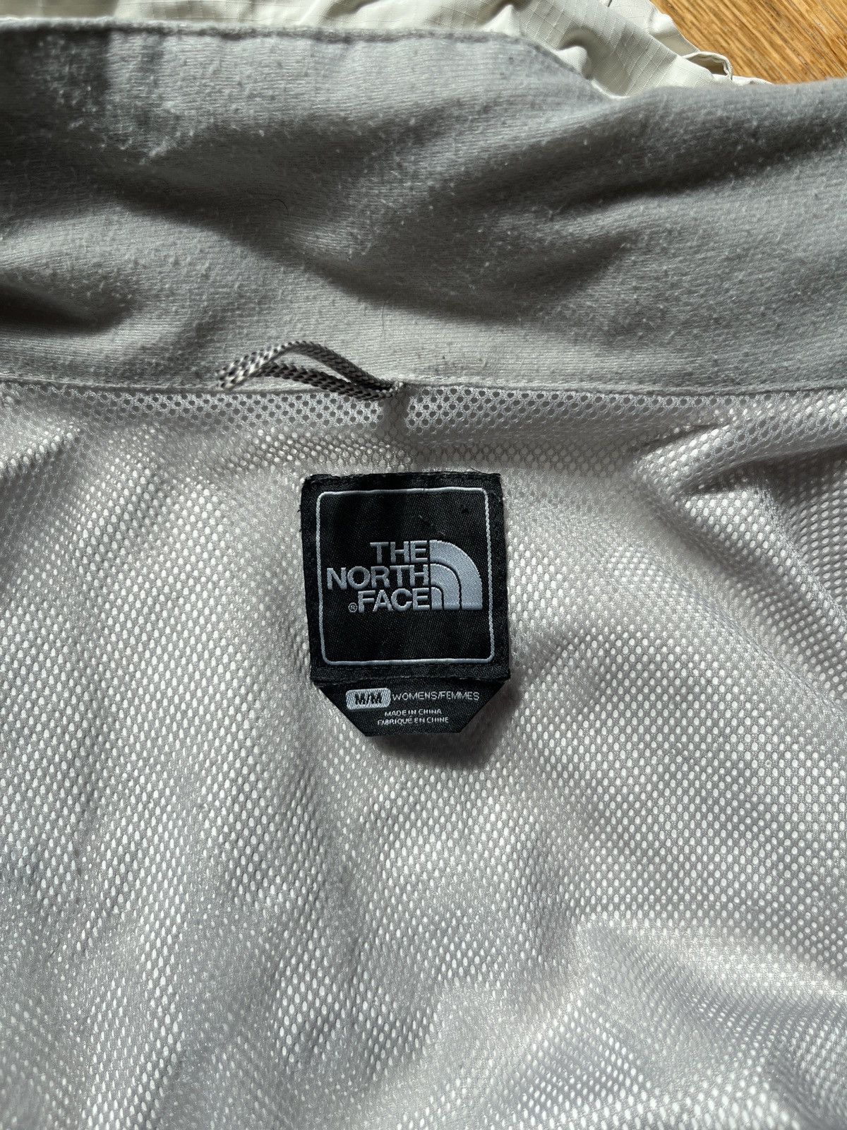 The North Face The North Face Windbreaker Size M / US 6-8 / IT 42-44 - 4 Thumbnail