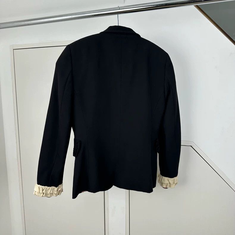 Gucci Gucci Size 38 Black cardi crepe silk wool lace sleeve pearl Size S / US 4 / IT 40 - 2 Thumbnail