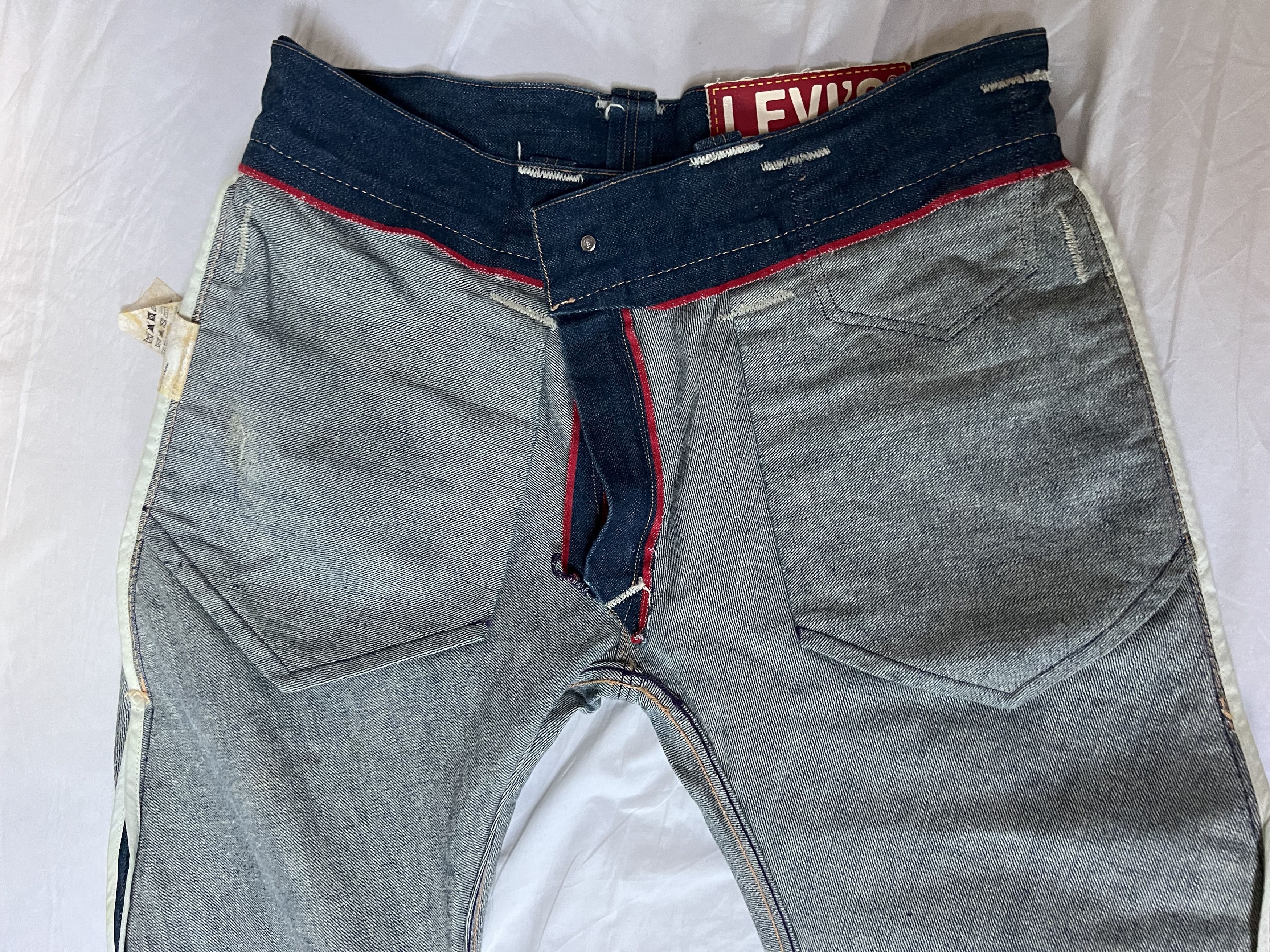 Levi's Levi’s RED “Super Curved” — First Issue Pattern — Rare Size US 36 / EU 52 - 12 Thumbnail