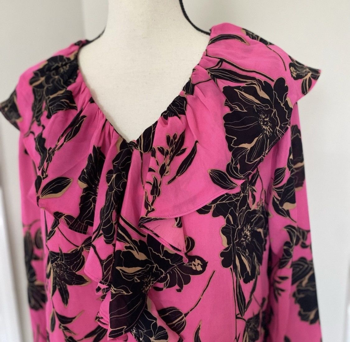 Other VICI HOT PINK FLORAL V NECK RUFFLED BLOUSE TOP Size M / US 6-8 / IT 42-44 - 10 Thumbnail