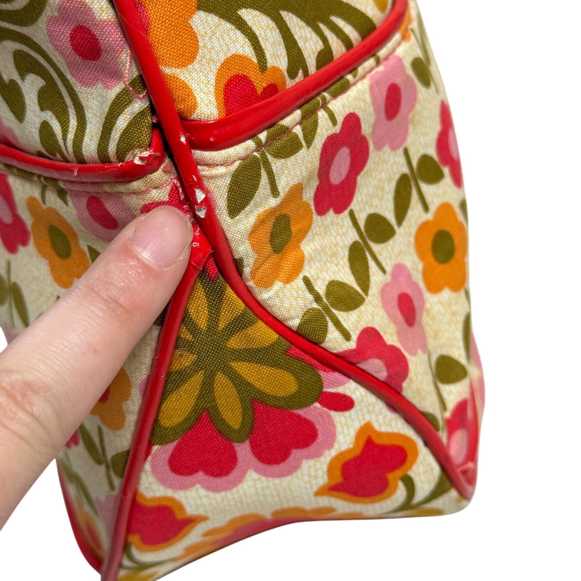 Vera Bradley Vera Bradley Frill Folkloric Patent Strap Hobo Purse Size ONE SIZE - 11 Thumbnail