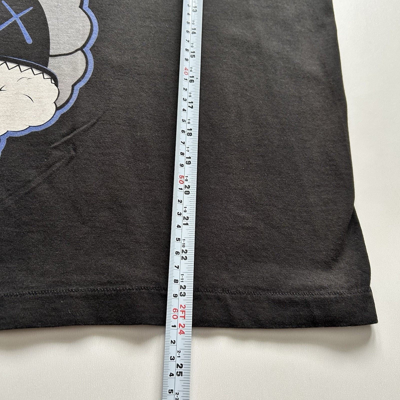 Kaws × Uniqlo KAWS x Uniqlo UT Companion Shirt Black Small Smoke Head XX Size US S / EU 44-46 / 1 - 5 Thumbnail