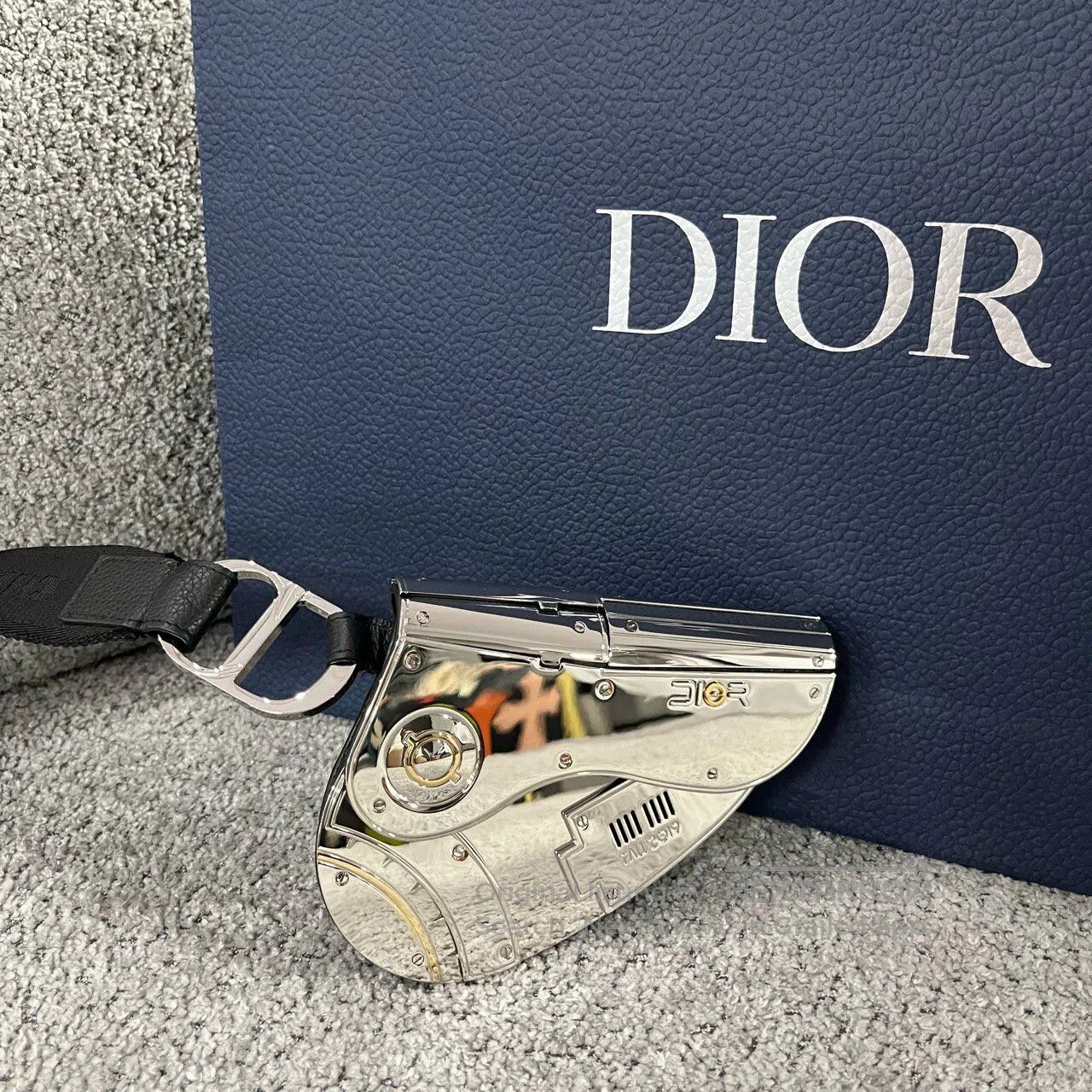 Dior Dior Koyasan Ki-Lian Co-branded Titanium Alloy Metal saddl Size ONE SIZE - 1 Thumbnail