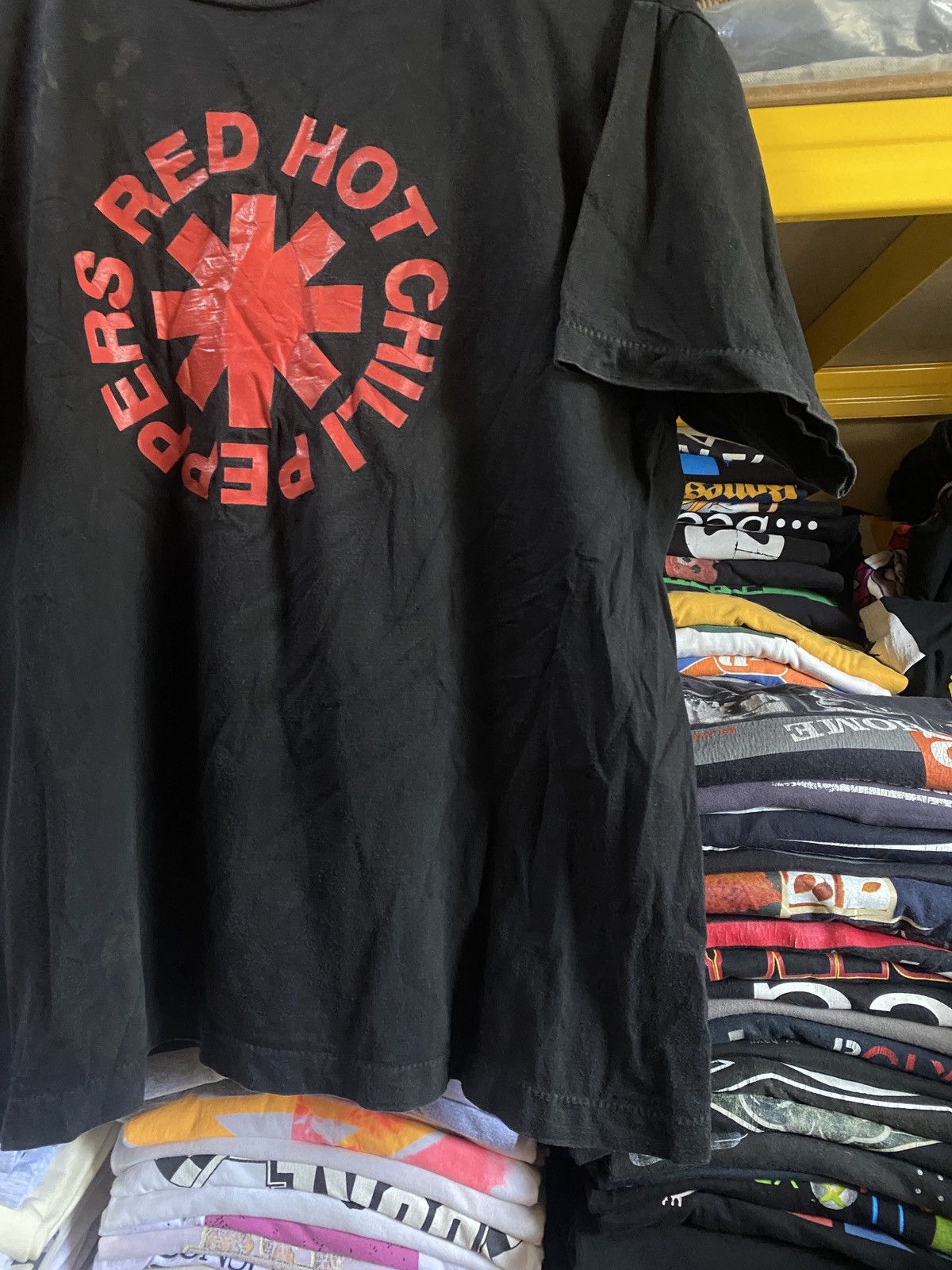 Band Tees × Vintage Vtg 90s Red hot chili peppers Rock Band single stitch tee Size US L / EU 52-54 / 3 - 5 Thumbnail